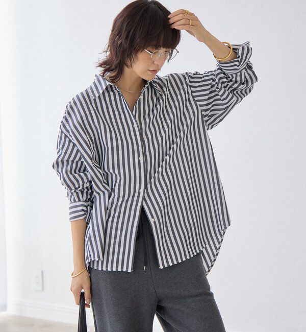  「【遊び心満載】バックプリント2WAYストライプシャツ」|シャツ・ブラウス|