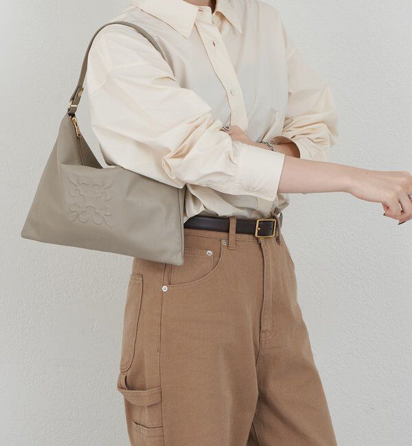  「エンボスモノグラムショルダーバッグ」|ショルダー・メッセンジャー|