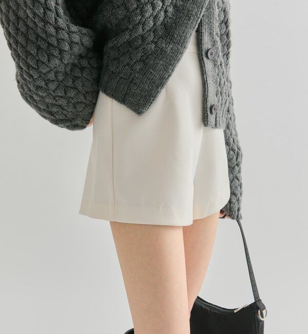  「マイクロショートパンツ」|チノ|