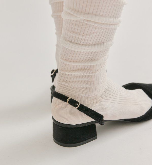  「ポインテッドトゥ ベロアパンプス」|パンプス|