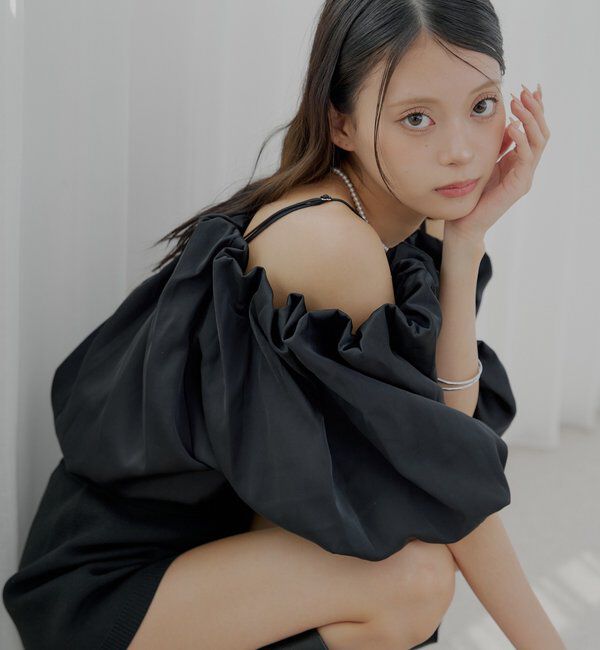  「【SALON by Chico】ギャザーバルーンオフショルブラウス」|シャツ・ブラウス|ブラック