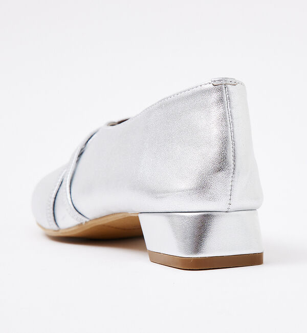 AU BANNISTER「【YouTuber紹介】ストラップソフトレザー フラットシューズ」|その他|