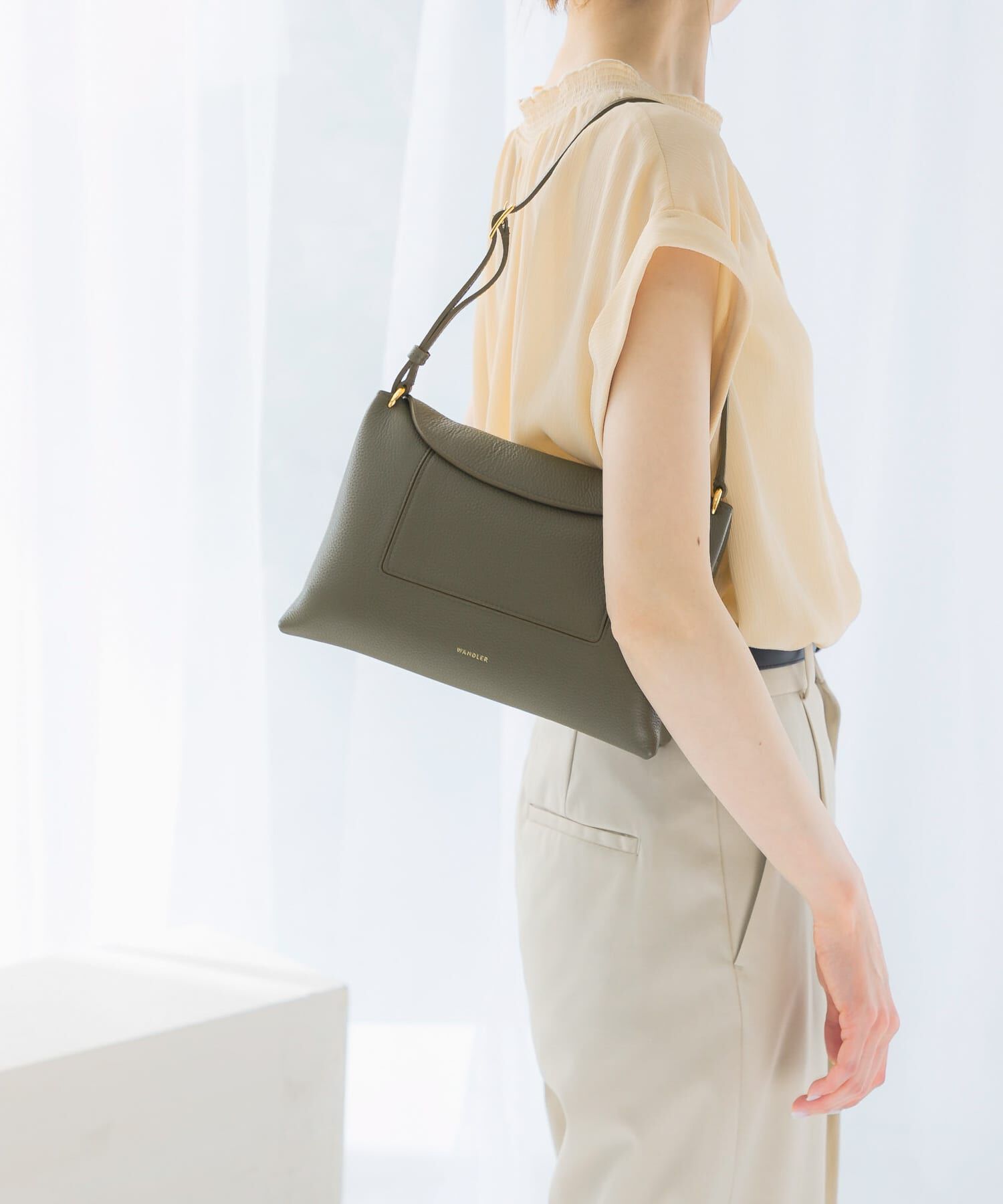 URBAN RESEARCH ROSSO「WANDLER　Penelope Slouch Bag」|ショルダー・メッセンジャー|