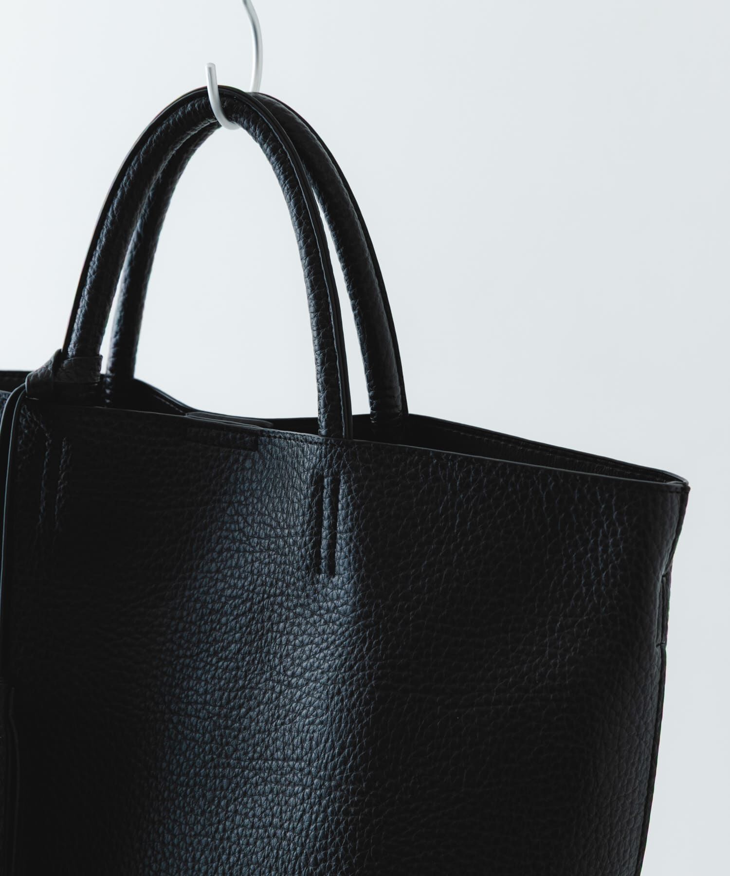 RODE SKO「タッセル軽量2WAYシンプルトートバッグ」|トートバッグ|