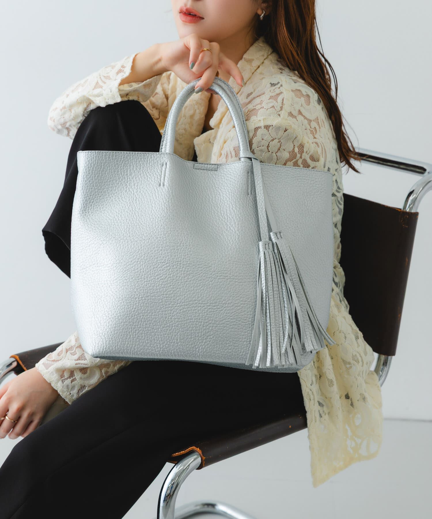 RODE SKO「タッセル軽量2WAYシンプルトートバッグ」|トートバッグ|