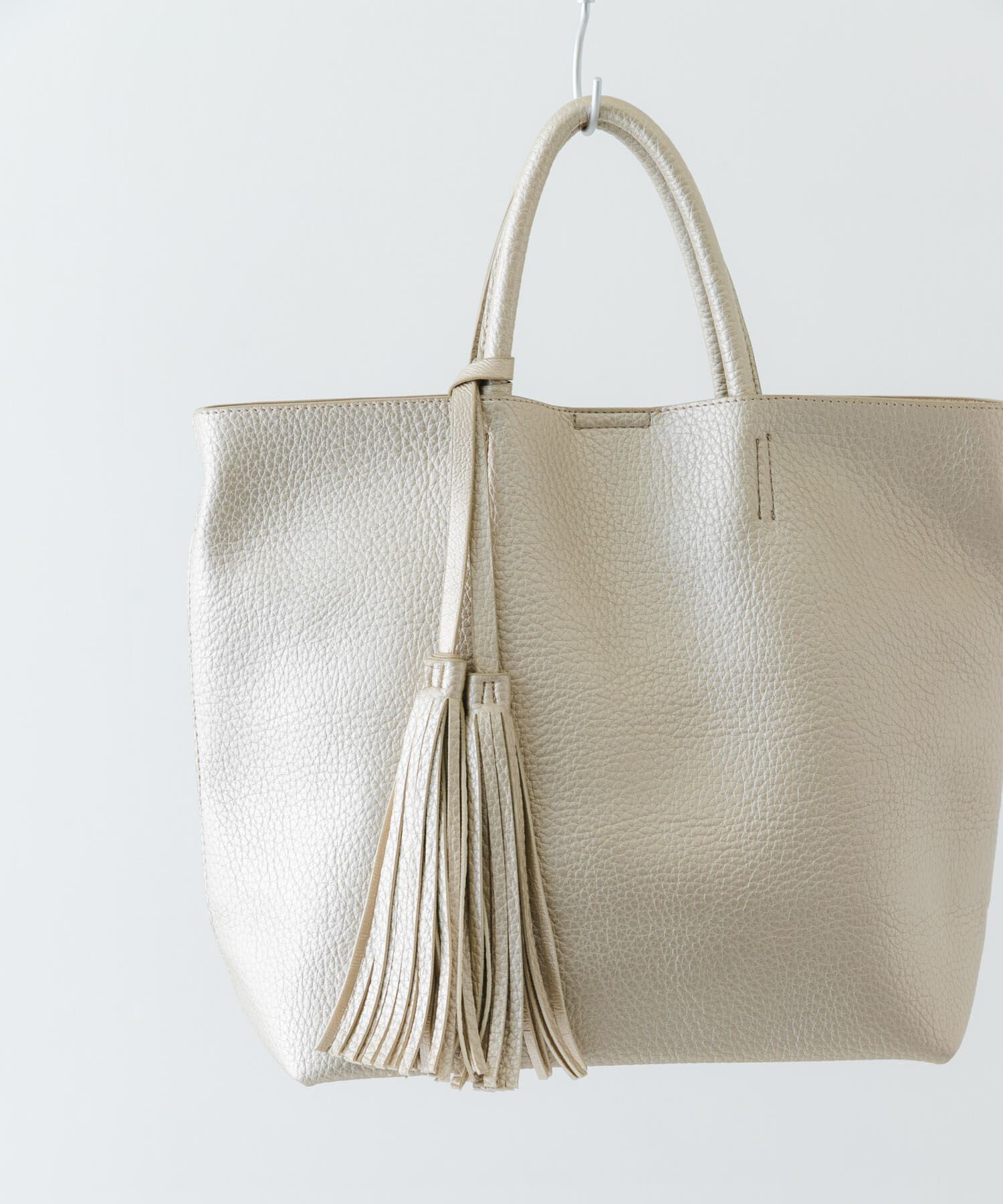 RODE SKO「タッセル軽量2WAYシンプルトートバッグ」|トートバッグ|