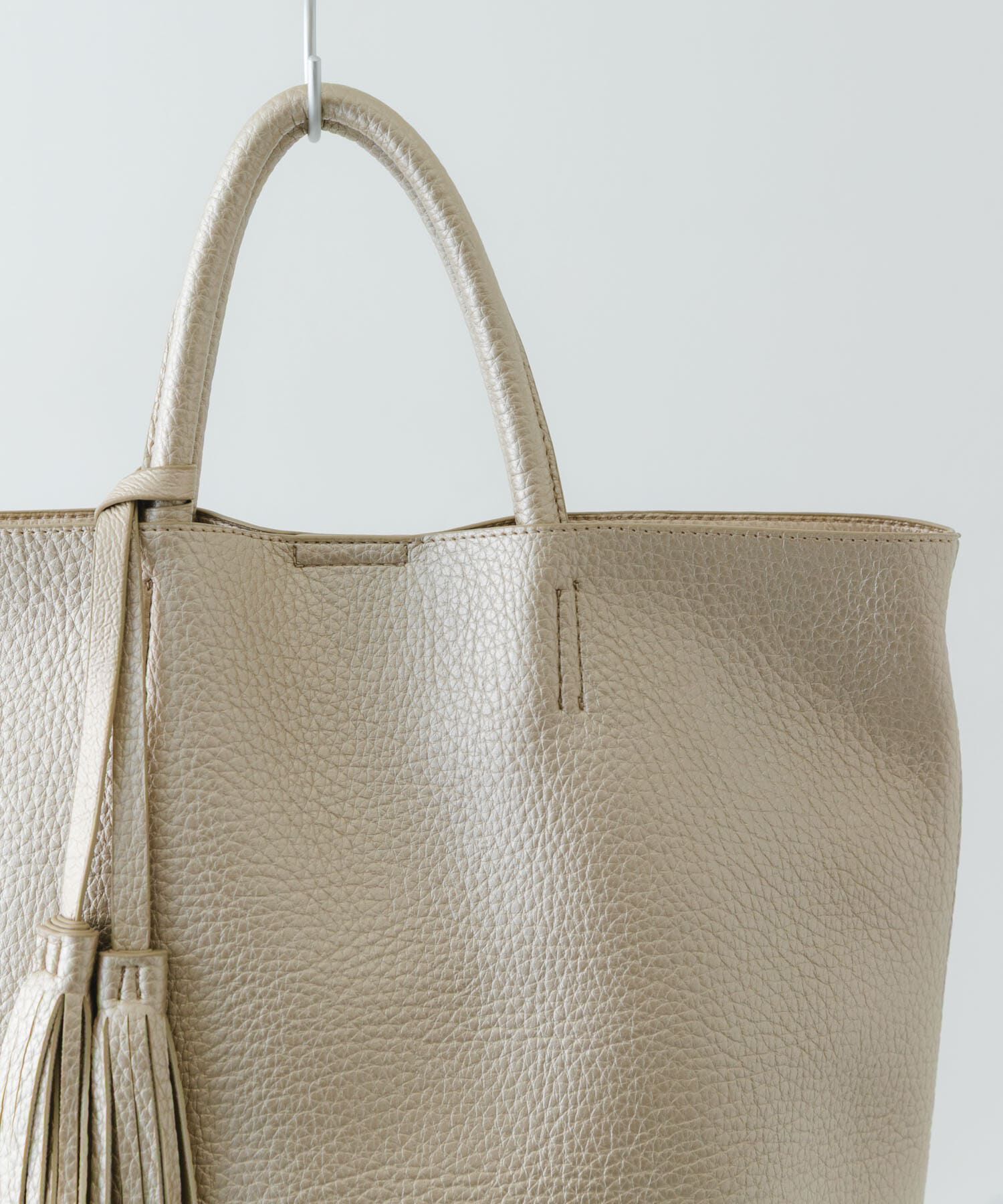 RODE SKO「タッセル軽量2WAYシンプルトートバッグ」|トートバッグ|