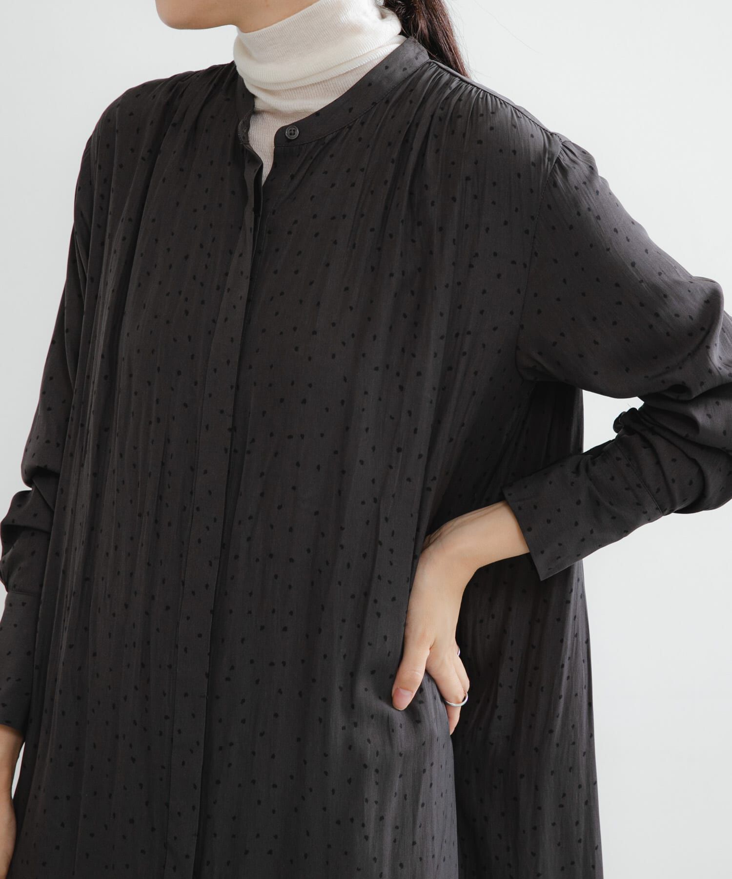 URBAN RESEARCH「ギャザーティアードワンピース」|ワンピース|