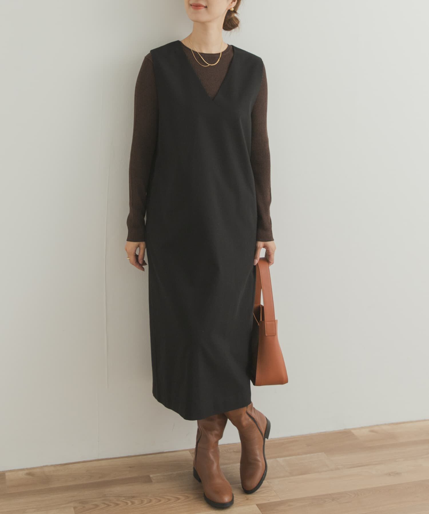 URBAN RESEARCH DOORS「『UR TECH』ストレートラインジャンパースカート」|ワンピース|