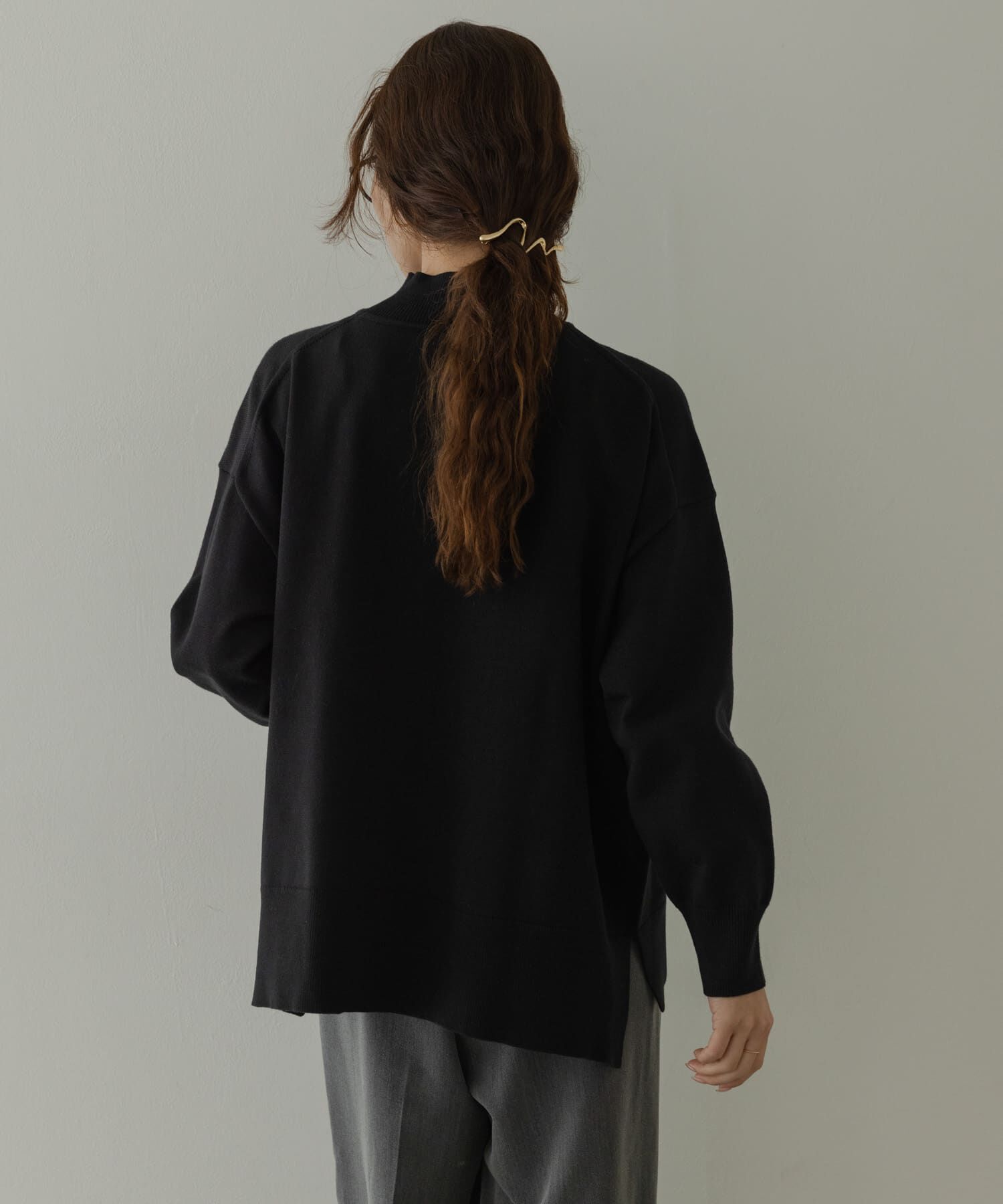 Sonny Label 「『UR TECH』サイドスリットプルオーバー」|ニット・セーター|