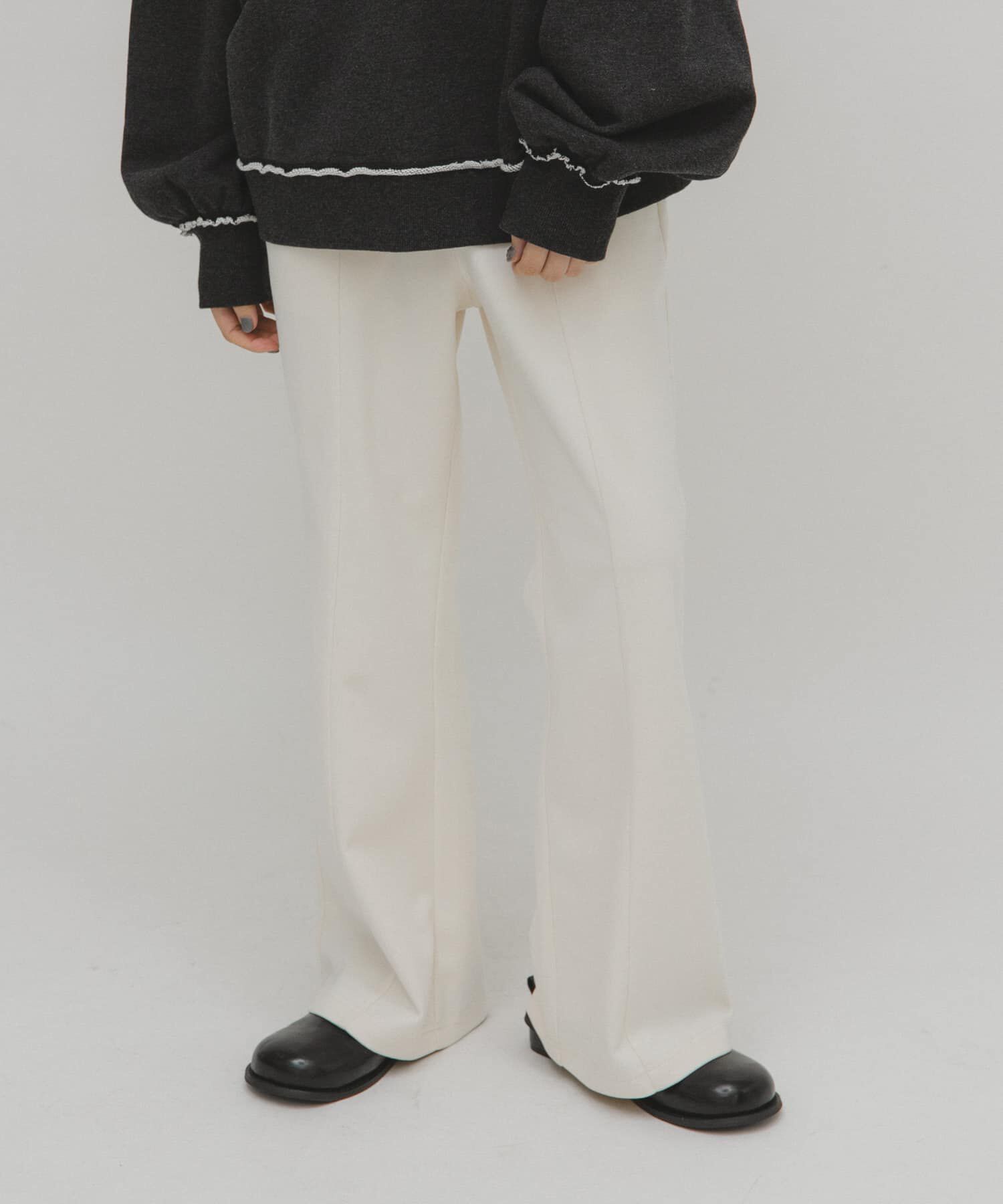  「イージーフレアパンツ」|その他|