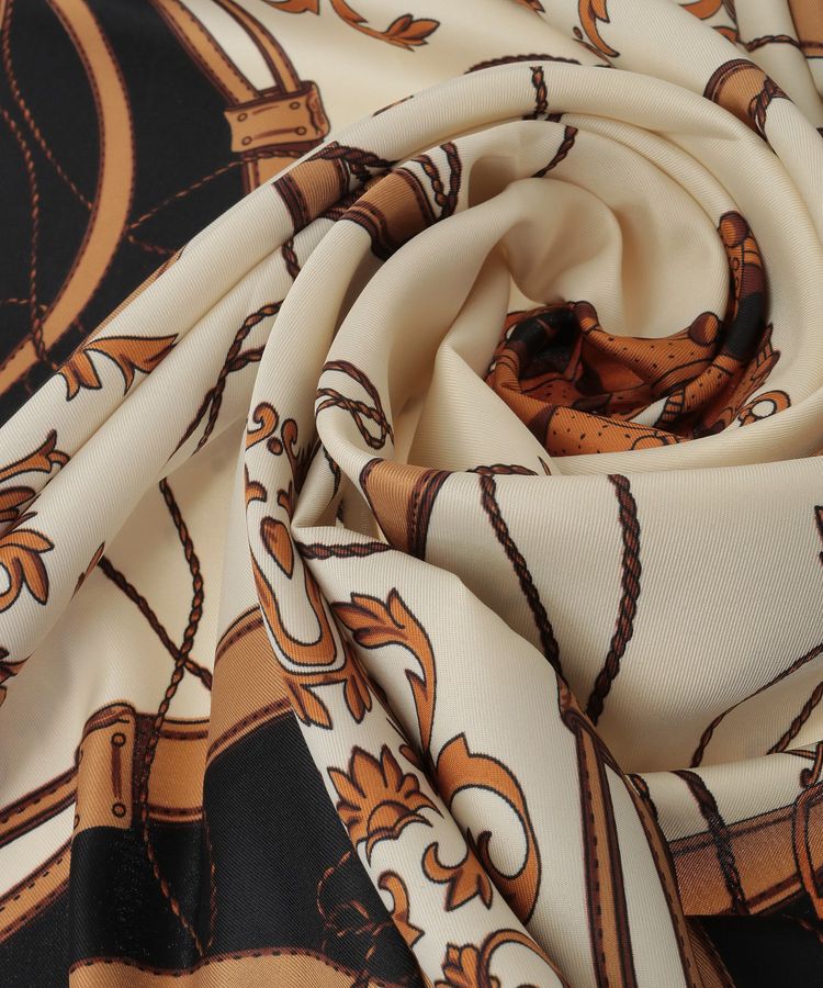 Green Parks「・ベルトタッセルスカーフ 90&times;90」|バンダナ・スカーフ|