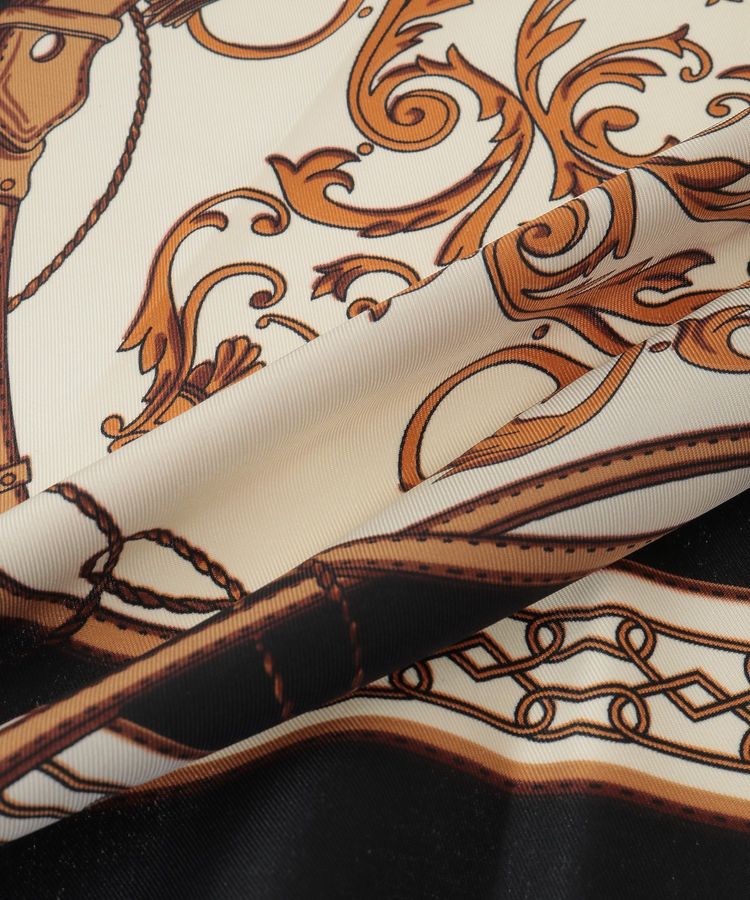 Green Parks「・ベルトタッセルスカーフ 90&times;90」|バンダナ・スカーフ|