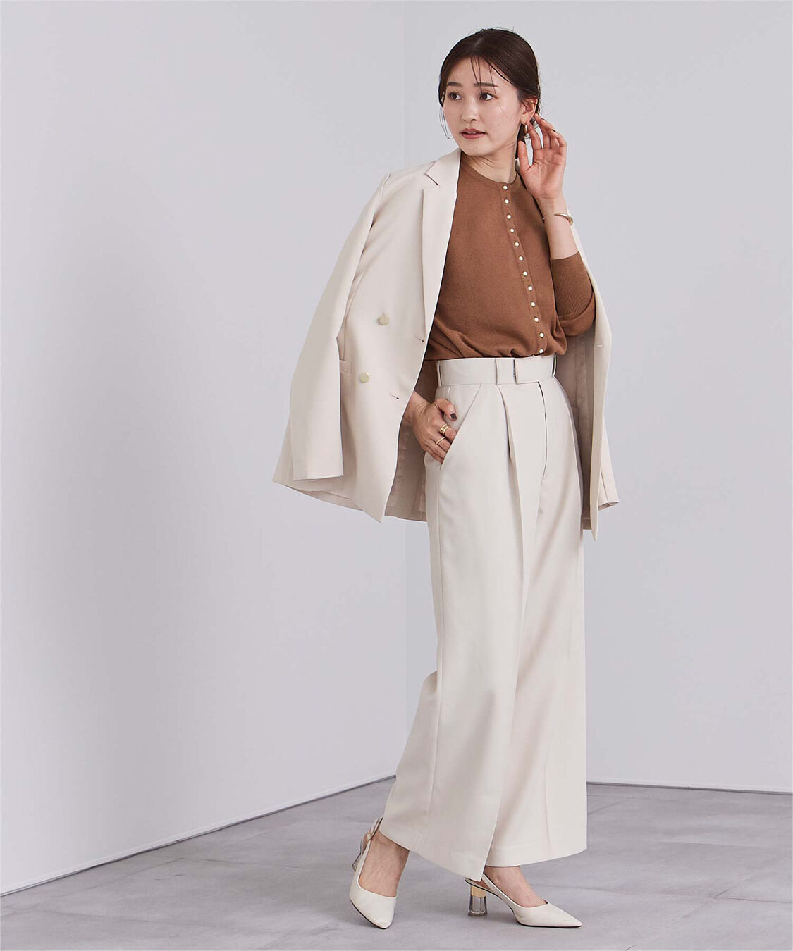 ur's「2wayパール釦ニットカーディガン」|ニット・セーター|