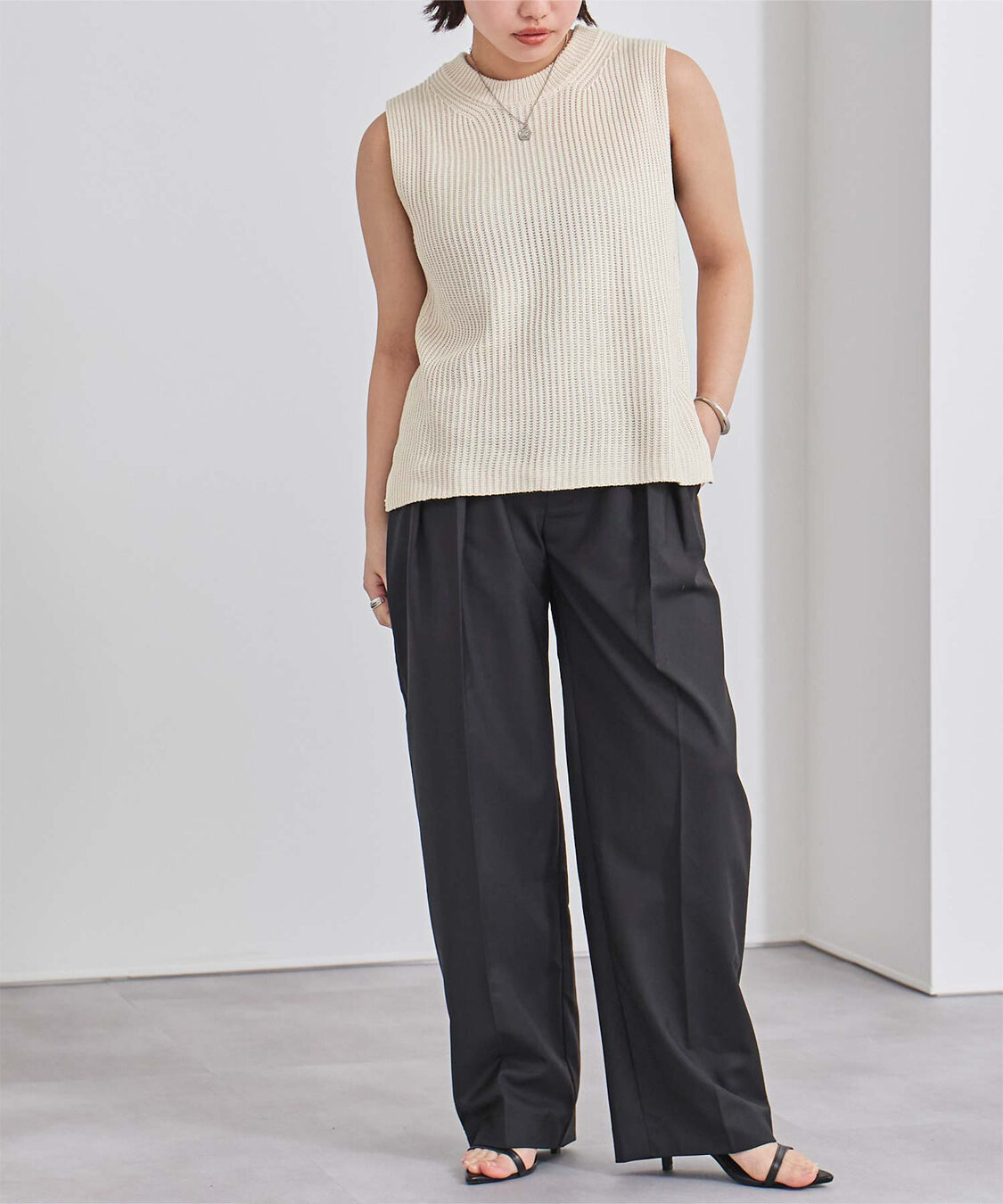 ur's「ローゲージニットベスト」|ニット・セーター|