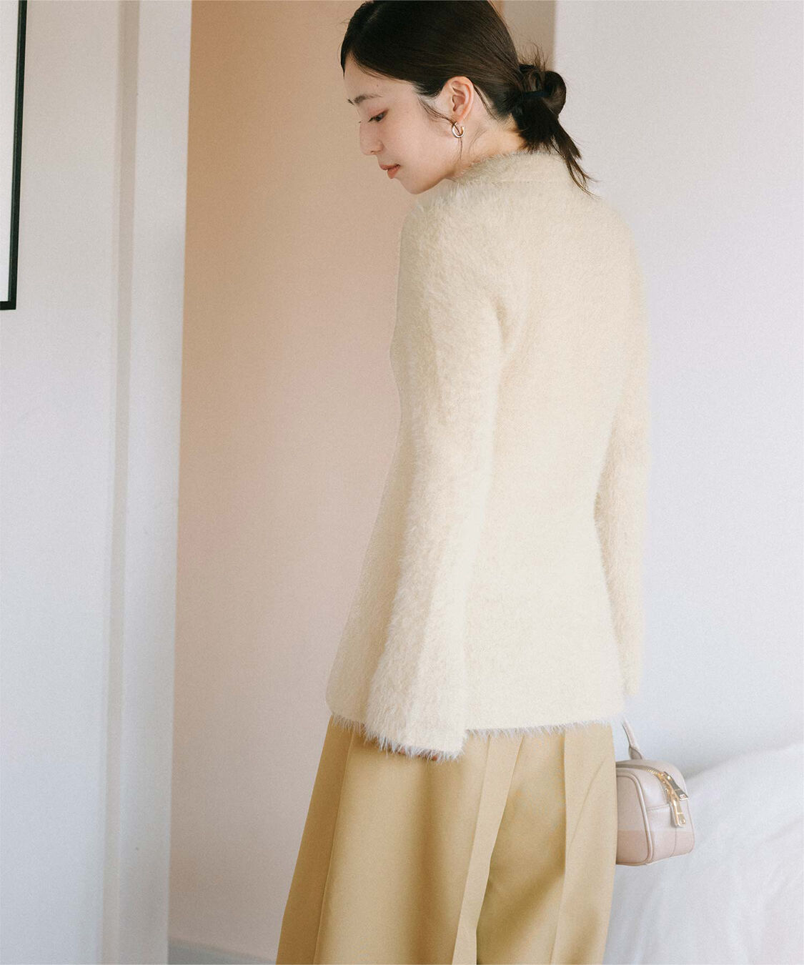 ur's「【yukiさんコラボアイテム】襟付きシャギーニットカーディガン」|ニット・セーター|