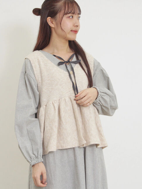 Samansa Mos2「Vネック裾フリル前後2WAYニットベスト」|ダウンベスト・ベスト|キナリ