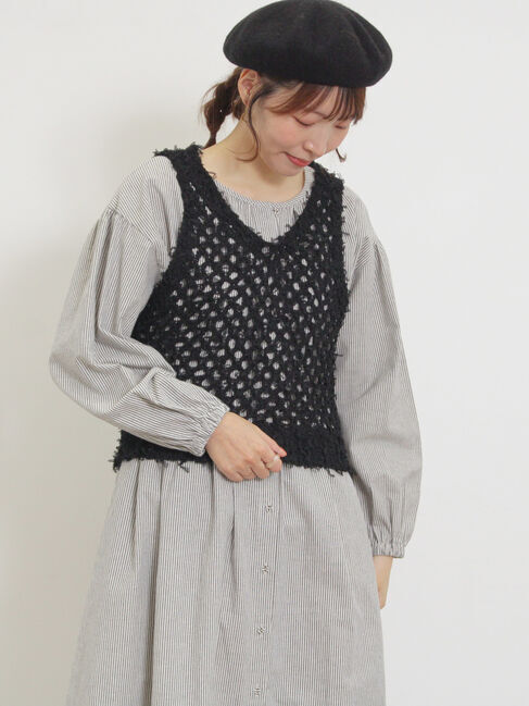 Samansa Mos2「透かし柄ニットビスチェ」|ダウンベスト・ベスト|ブラック