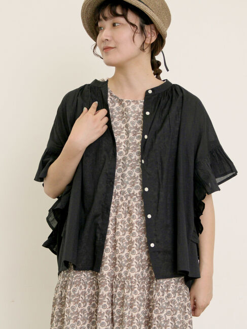 Samansa Mos2「インド柄アソート袖フリルブラウス」|シャツ・ブラウス|ブラック