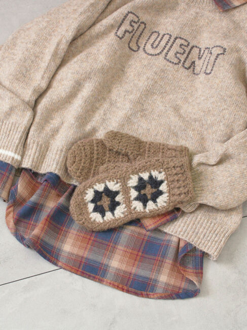 Samansa Mos2「モチーフ編みミトン」|手袋|モカ