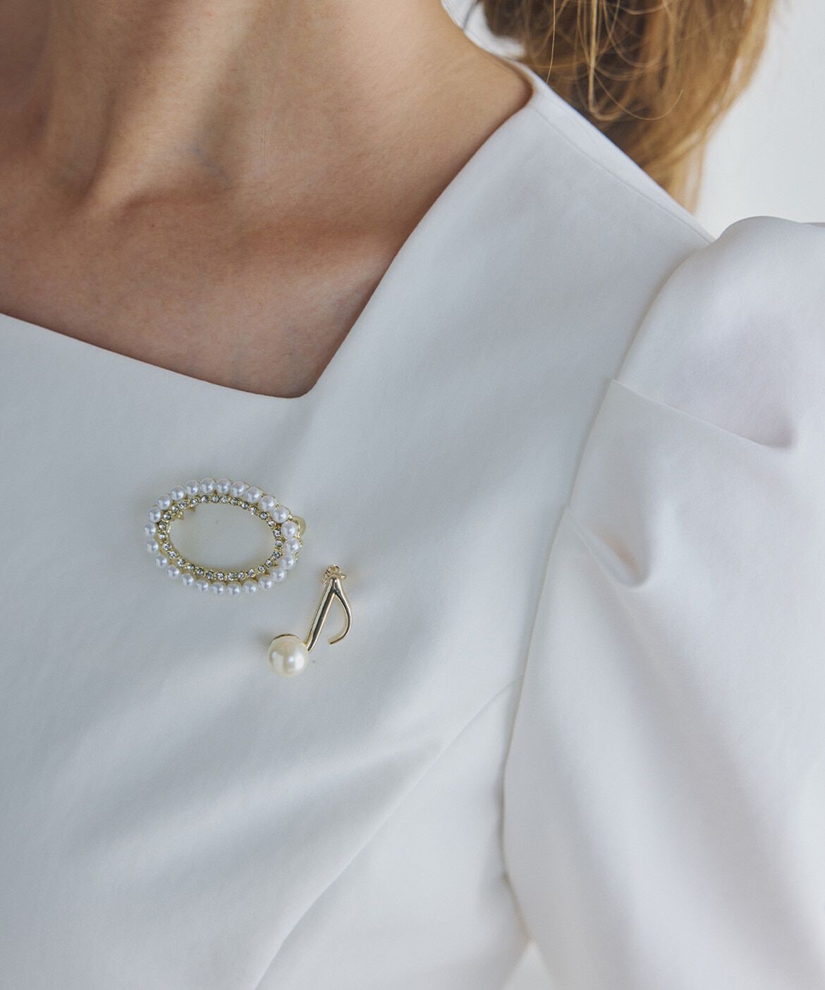 Maglie le cassetto「《M Maglie le cassetto&times;吉田理紗》オーバルパールブローチ」|ブローチ・コサージュ|