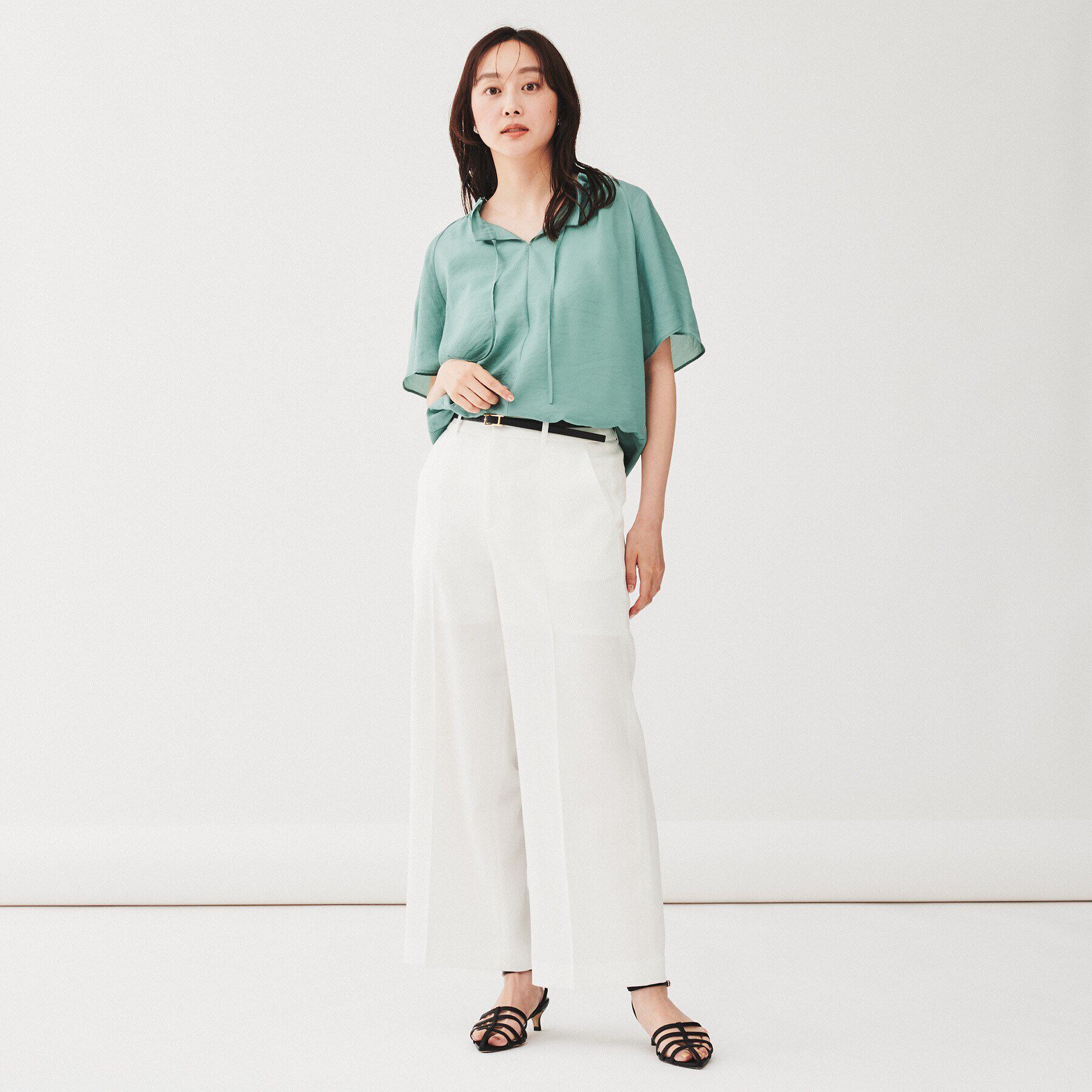 UNTITLED「【薄地／ストレッチ】ベーシックシルエット　ドライタッチワイドパンツ」|その他|