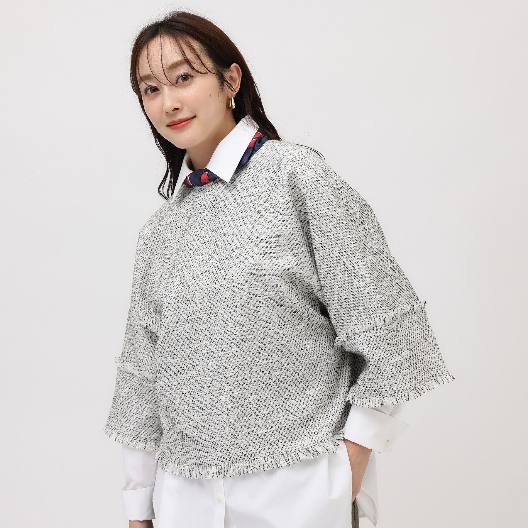 UNTITLED「【レイヤードもオススメ/薄手ツイード素材】ツイードフリンジトップス」|シャツ・ブラウス|
