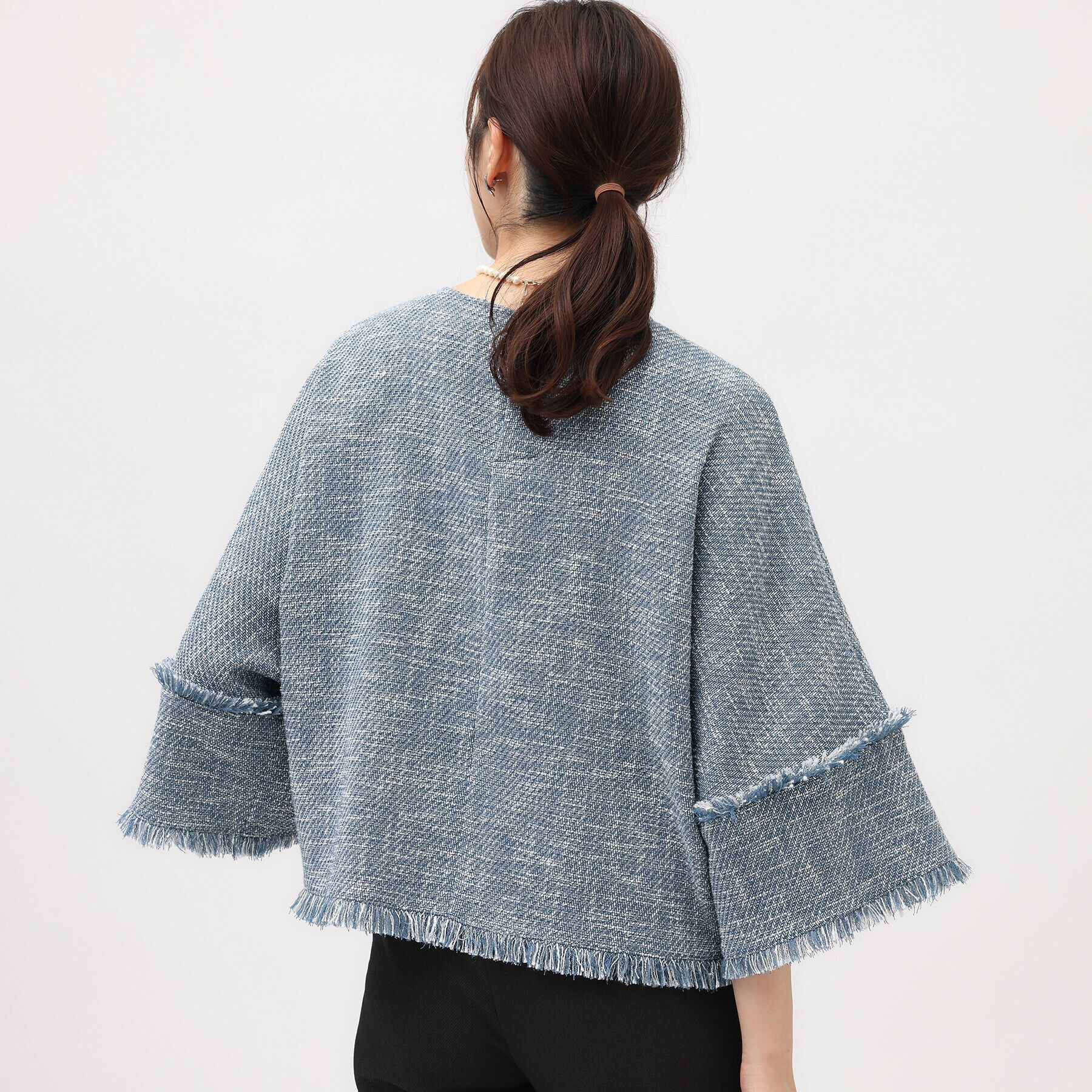 UNTITLED「【レイヤードもオススメ/薄手ツイード素材】ツイードフリンジトップス」|シャツ・ブラウス|