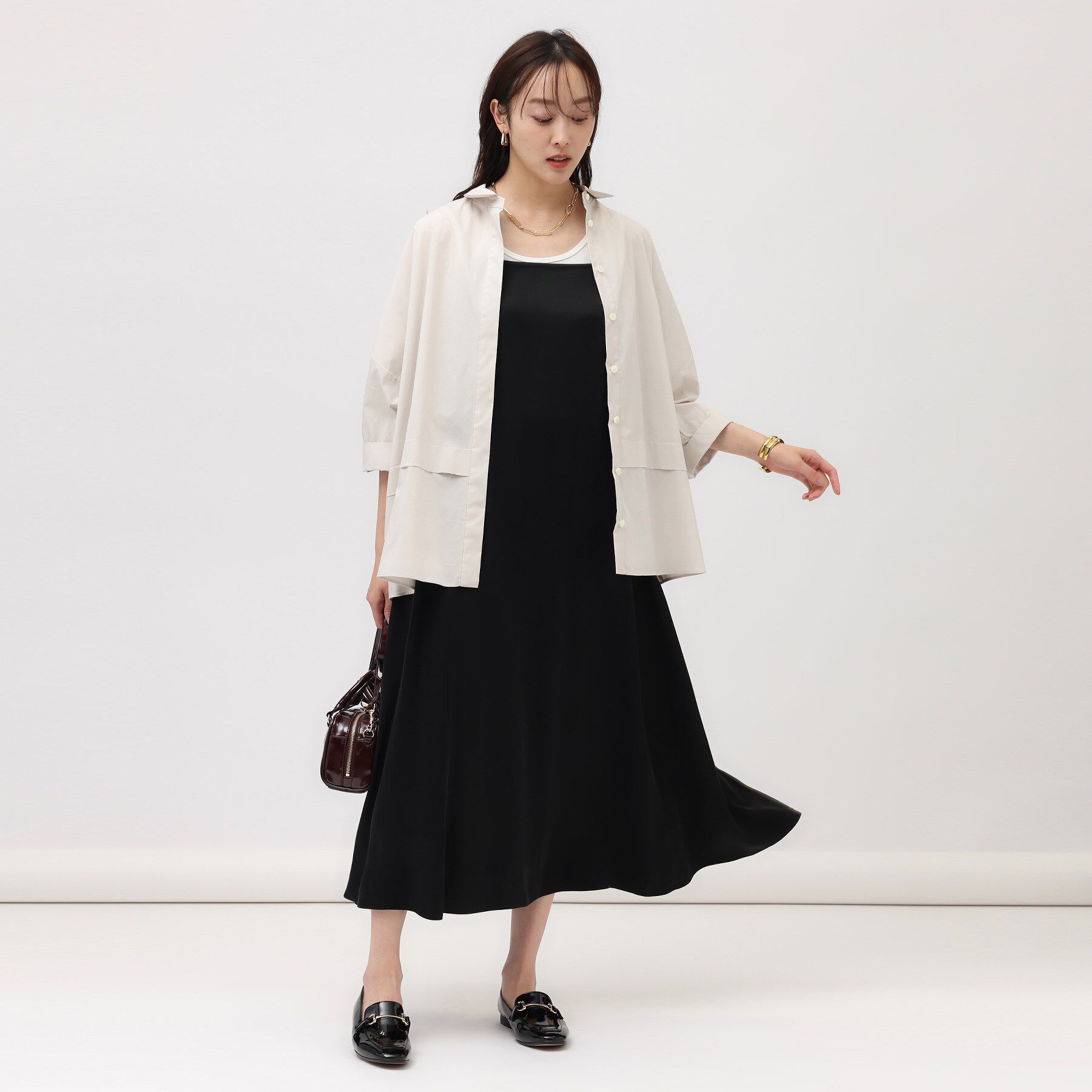 UNTITLED「【着丈調節可能】フィブリルサテン キャミワンピース」|ワンピース|