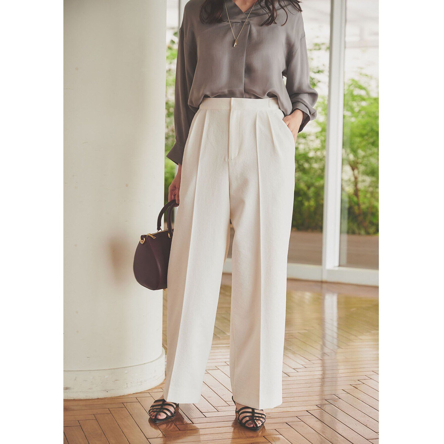 UNTITLED「【洗える/ドライタッチ】センタープレス ワイドパンツ」|その他|オフホワイト(003