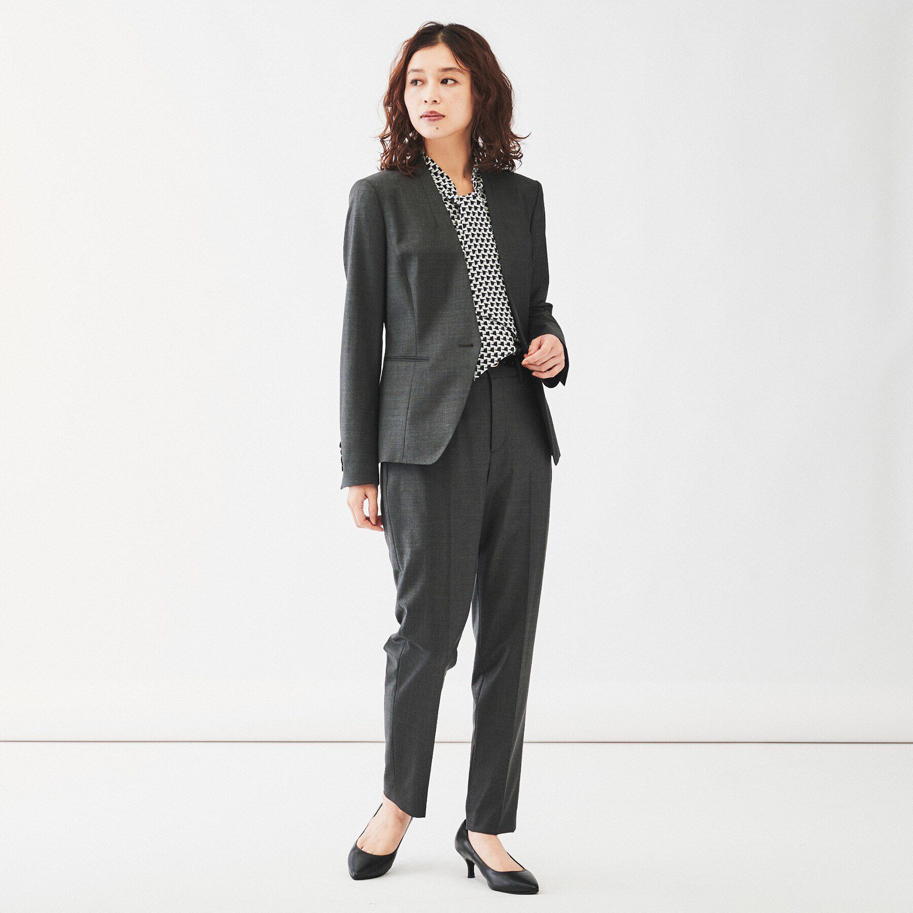 UNTITLED「【通勤スーツ/日本製】ウーステッド テーパードパンツ」|その他|