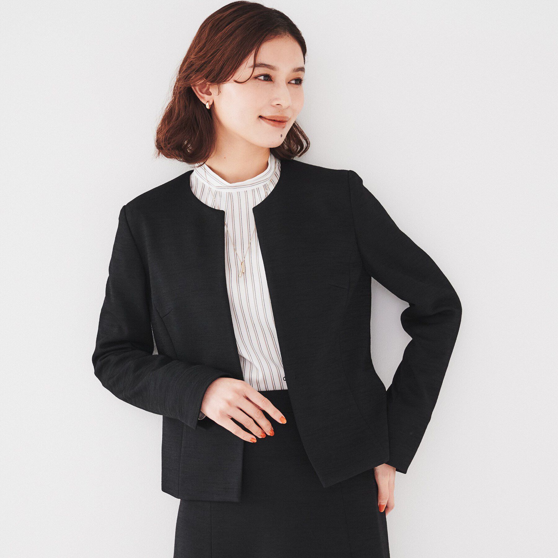 UNTITLED「【通勤スーツ】ウール混ジャージ ノーカラージャケット」|ノーカラージャケット|ブラック(019)