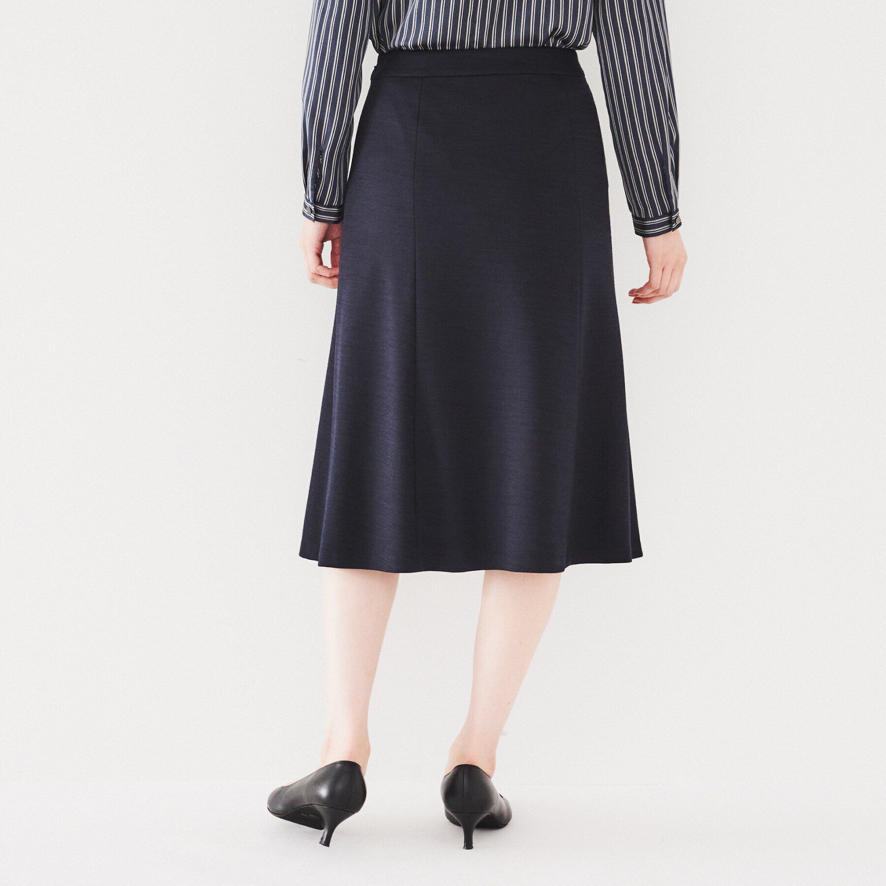 UNTITLED「【通勤スーツ】ウール混ジャージ マーメイドスカート」|スカート|