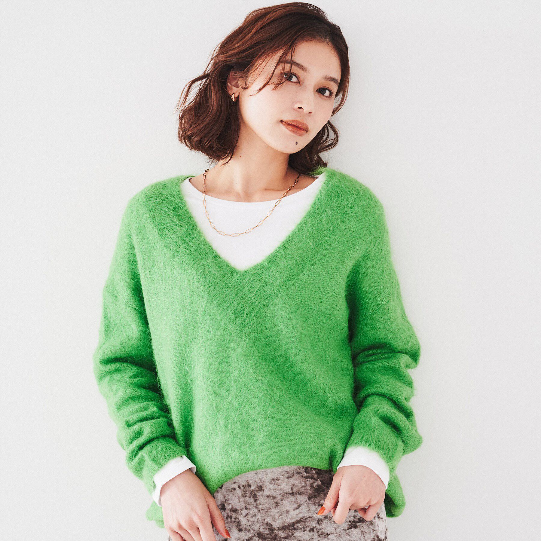 UNTITLED「【毛足感/リラクシー】スーリーアルパカ混Vネックニット」|ニット・セーター|