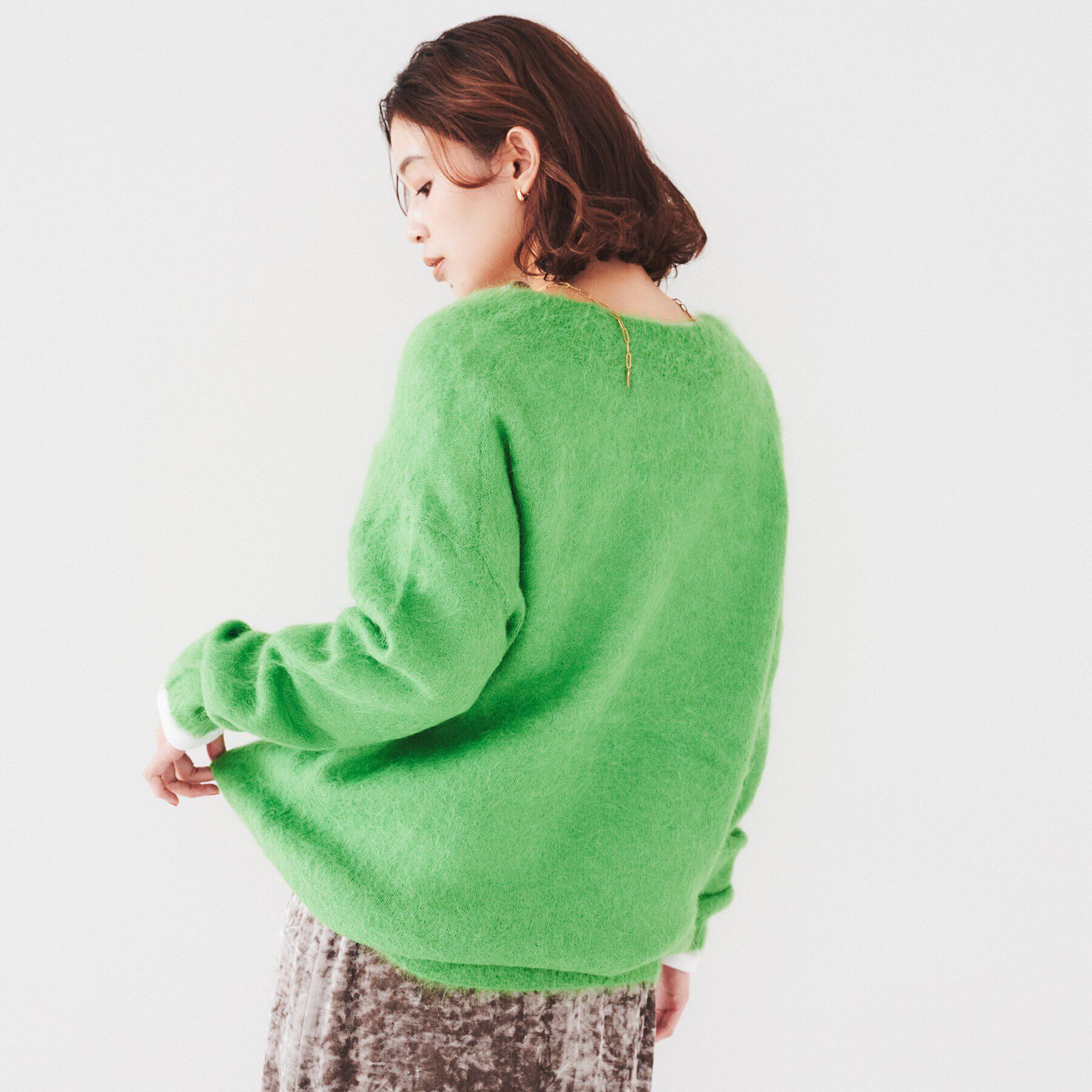 UNTITLED「【毛足感/リラクシー】スーリーアルパカ混Vネックニット」|ニット・セーター|