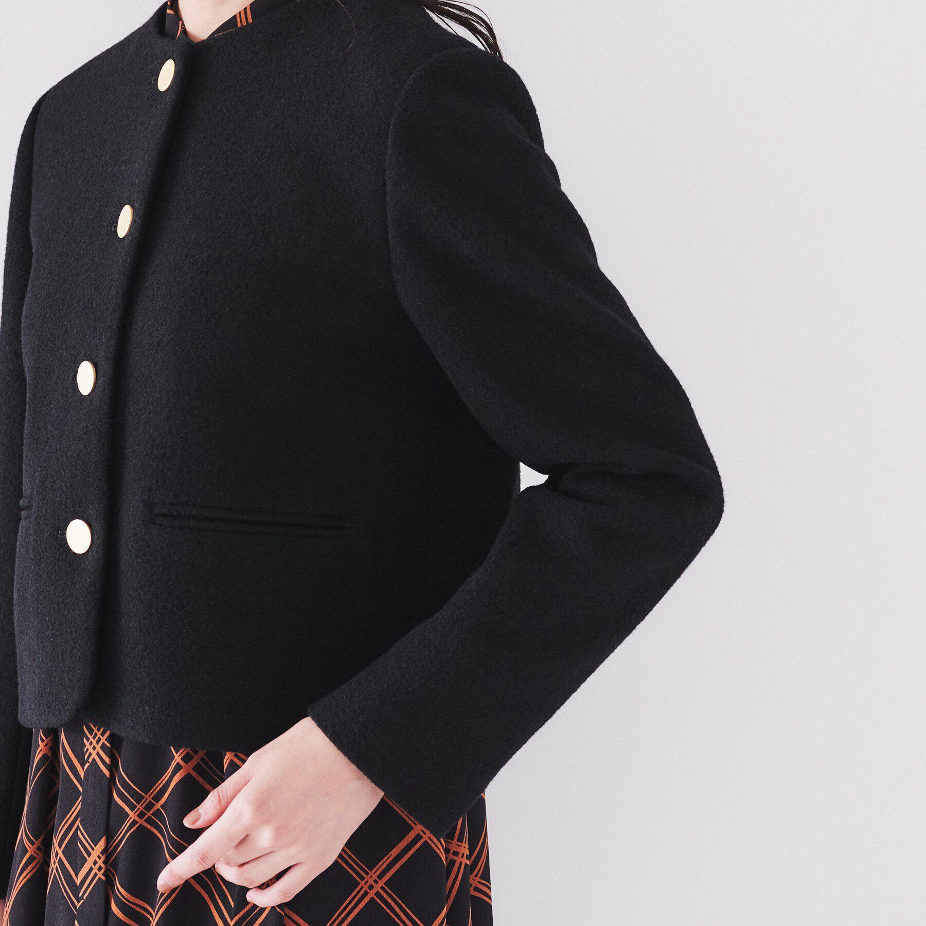 UNTITLED「【日本製/短ジャケ】ブークレークロップドジャケット」|ノーカラージャケット|