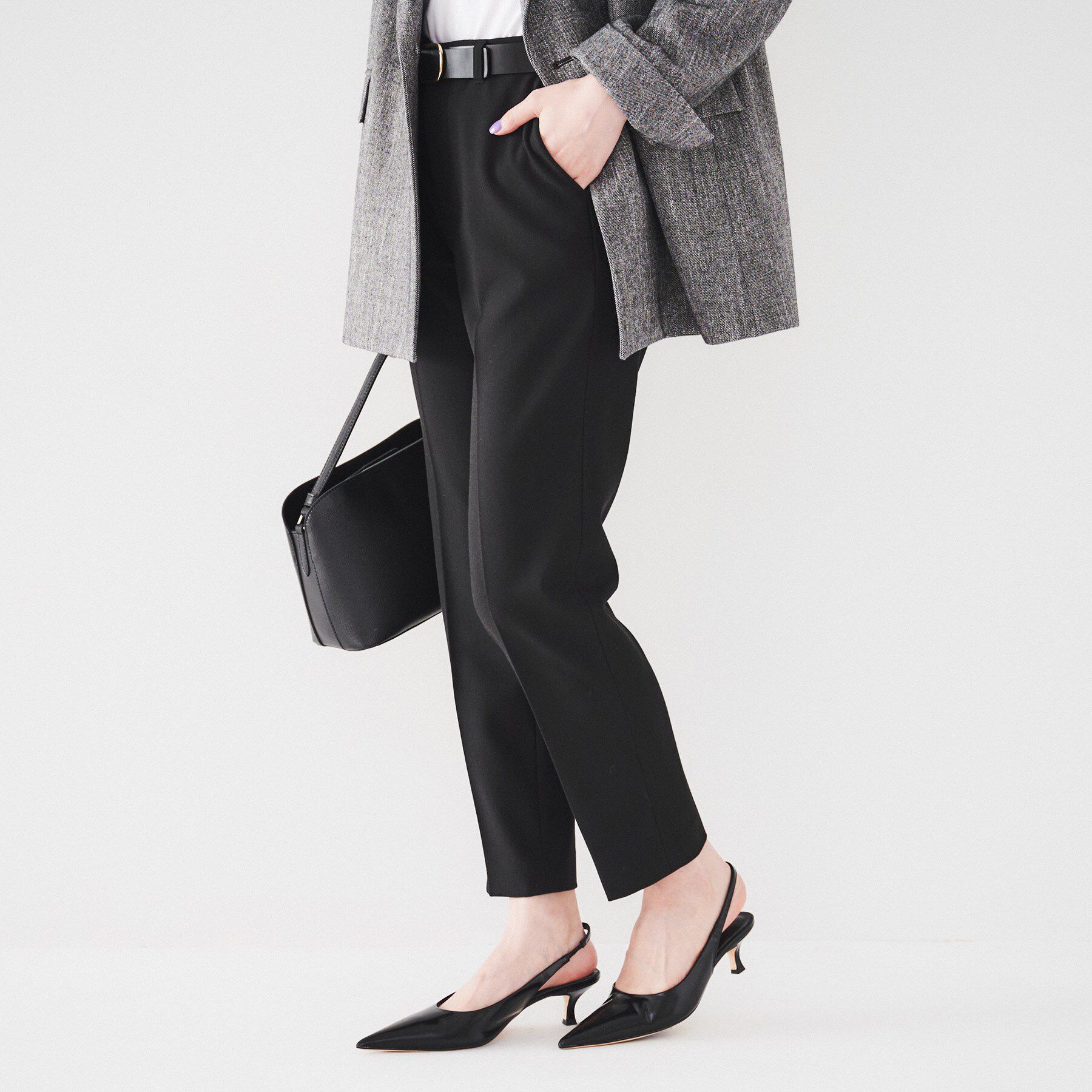 UNTITLED「【裏起毛/後ろウエストゴム/日本製】タックなしテーパードパンツ」|その他|