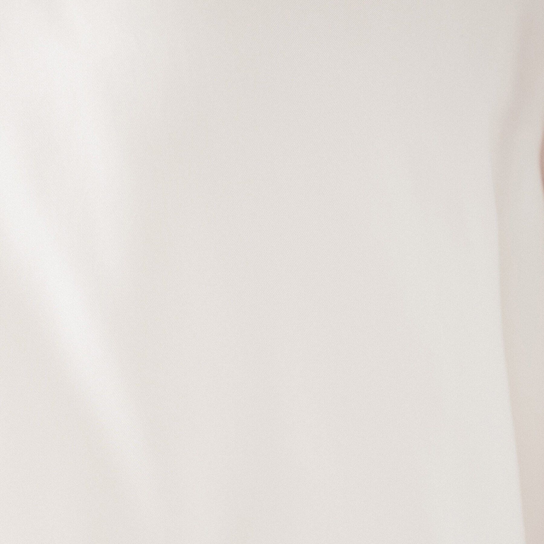 UNTITLED「【日本製/シーズンレス/重ね着にもおすすめ】シルキータッチブラウス」|シャツ・ブラウス|