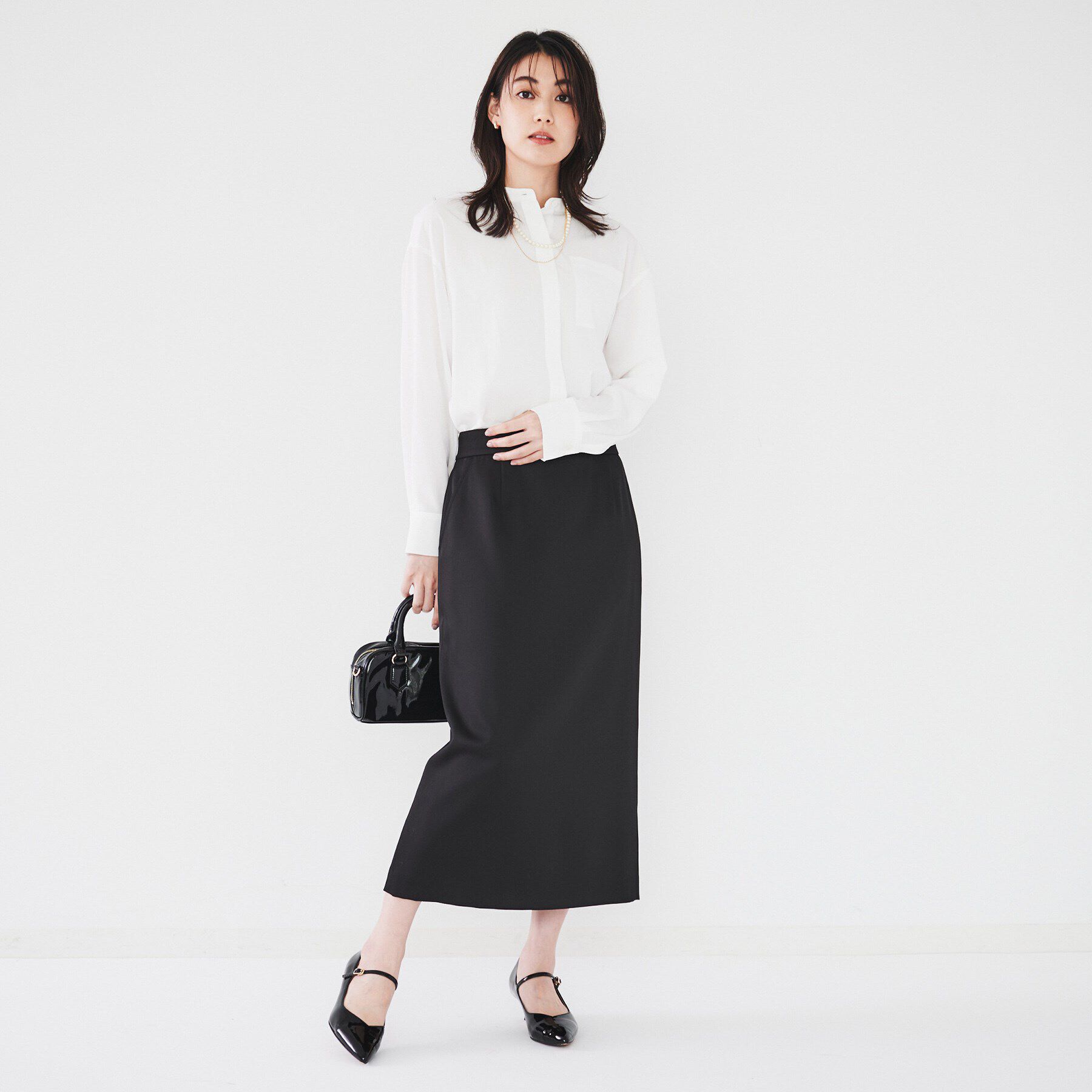 UNTITLED「【肩紐取り外し可/日本製/ミモレ丈】2WAYジャンパースカート」|スカート|