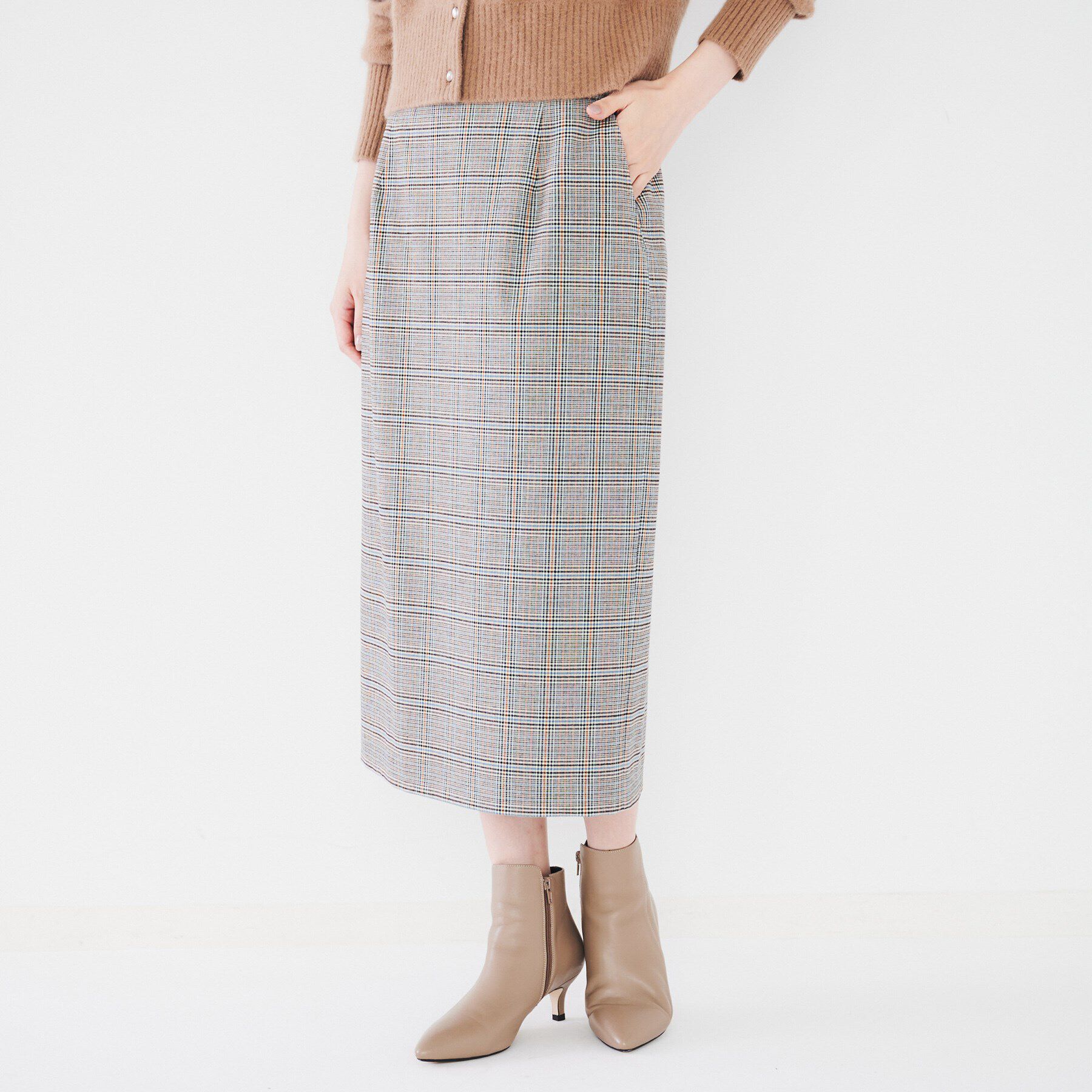 UNTITLED「【後ろウエストゴム/ストレッチ性/日本製】チェックナロースカート」|スカート|