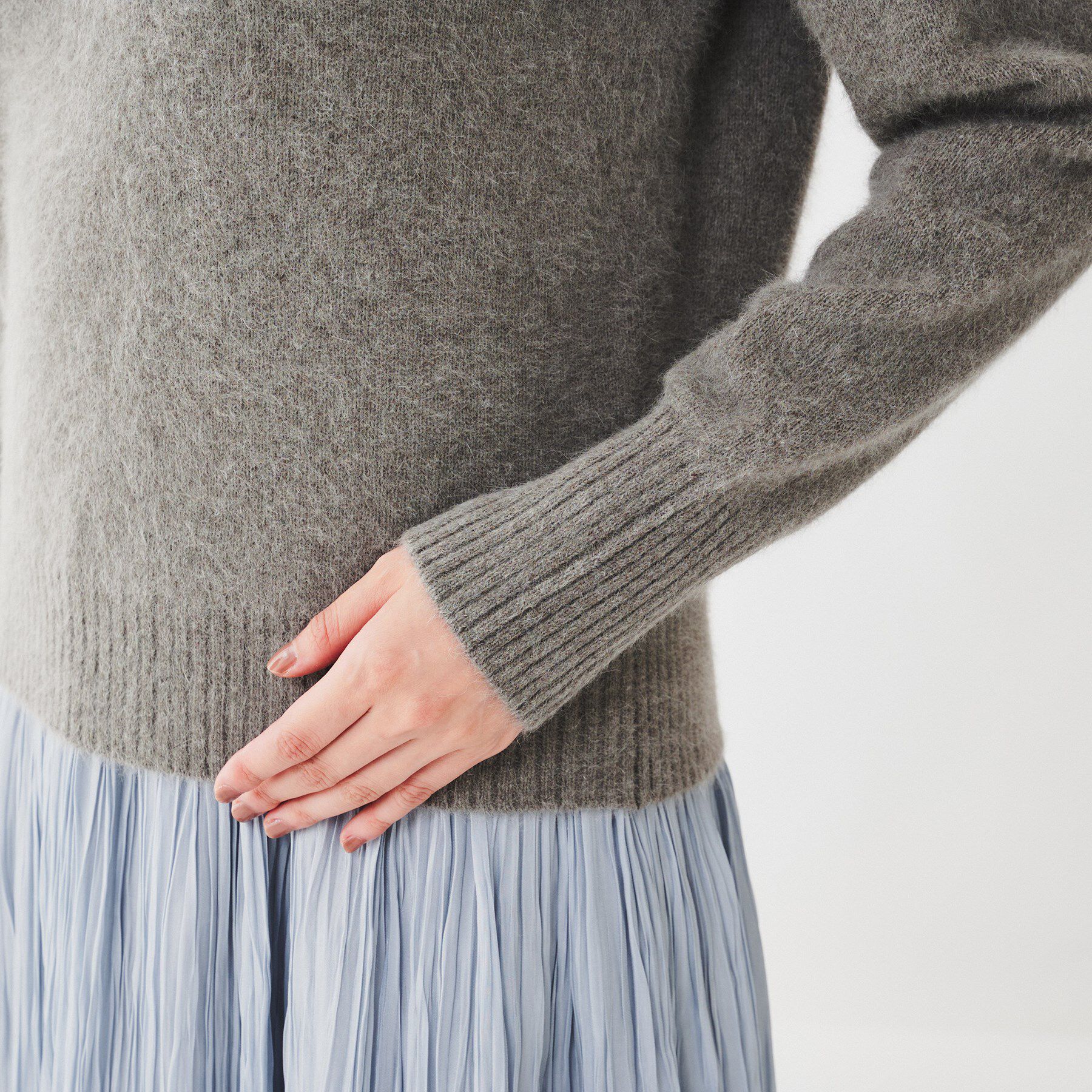 UNTITLED「ウールフォックス クルーネックプルオーバーニット」|ニット・セーター|