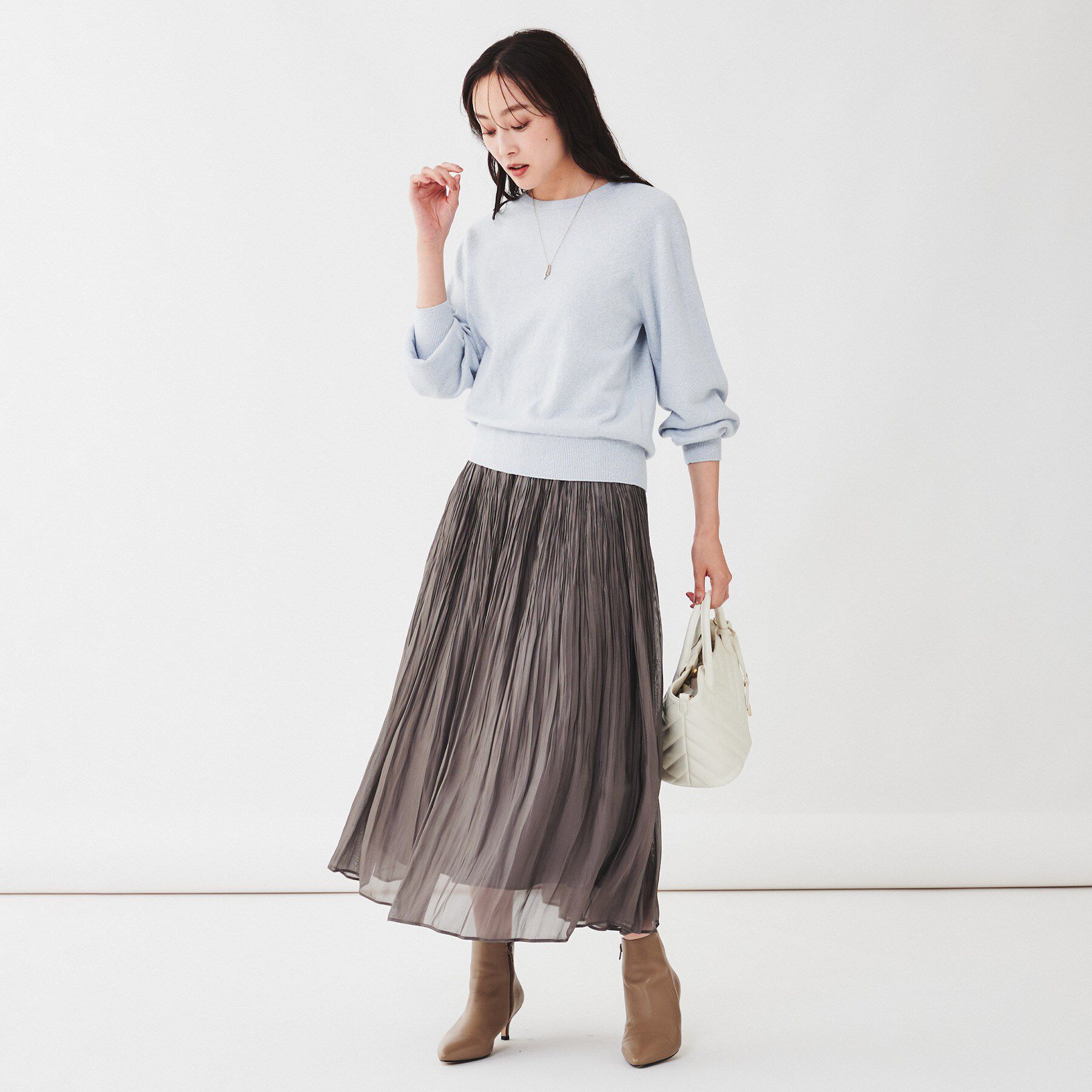 UNTITLED「【日本製/オンオフ使える】ラメ混パフスリーブプルオーバーニット」|ニット・セーター|