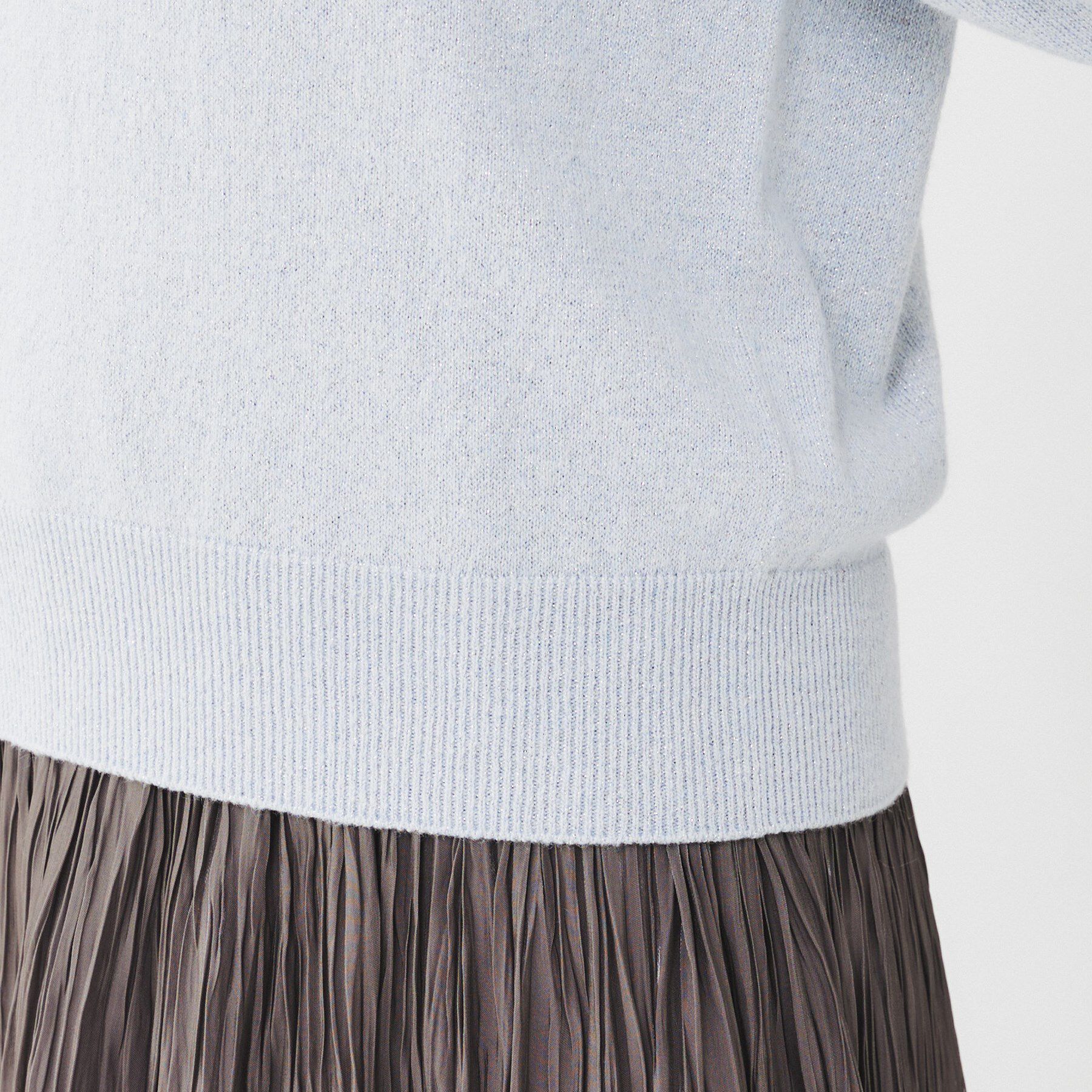 UNTITLED「【日本製/オンオフ使える】ラメ混パフスリーブプルオーバーニット」|ニット・セーター|