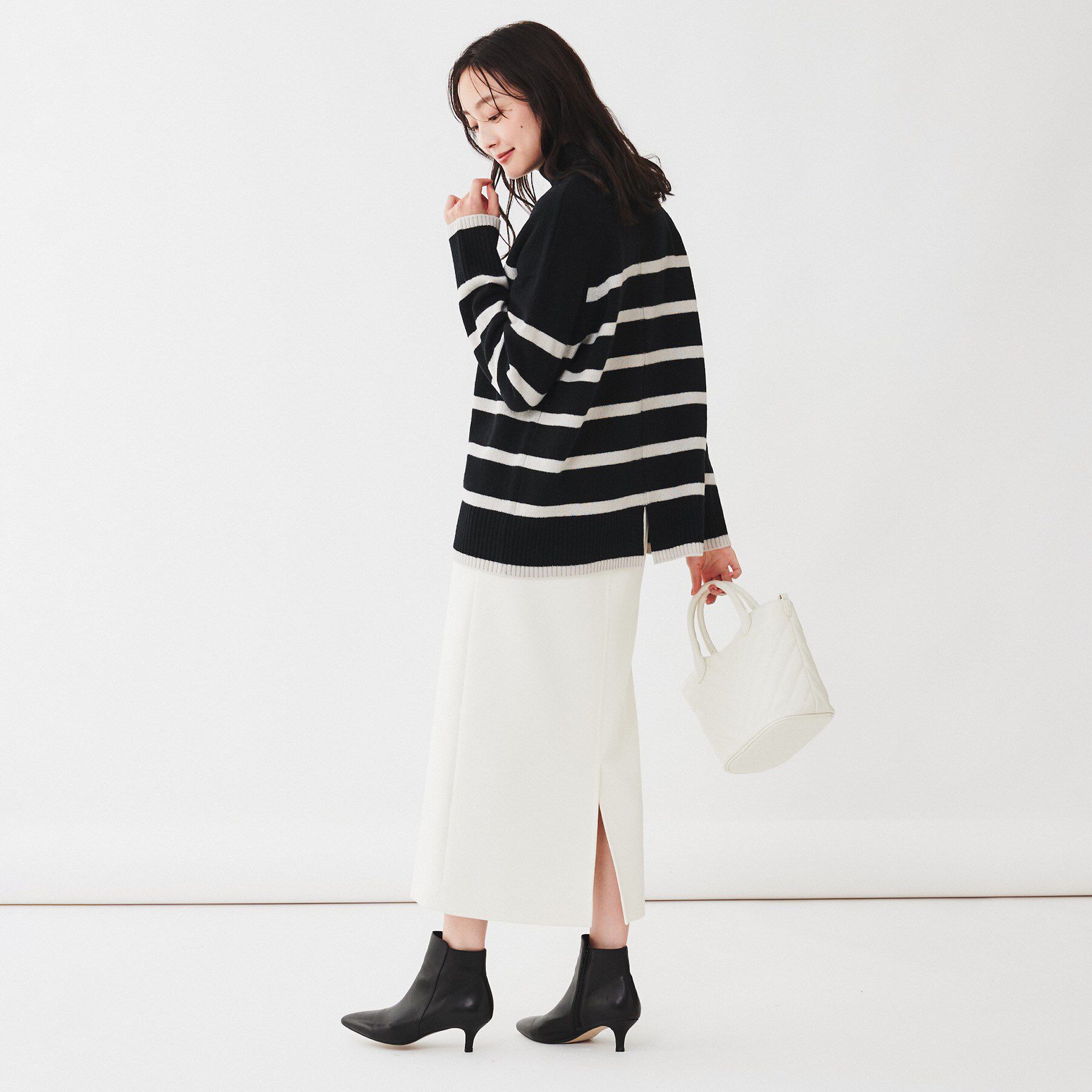 UNTITLED「ラムウールカシミヤ ボトルネックプルオーバーニット」|ニット・セーター|