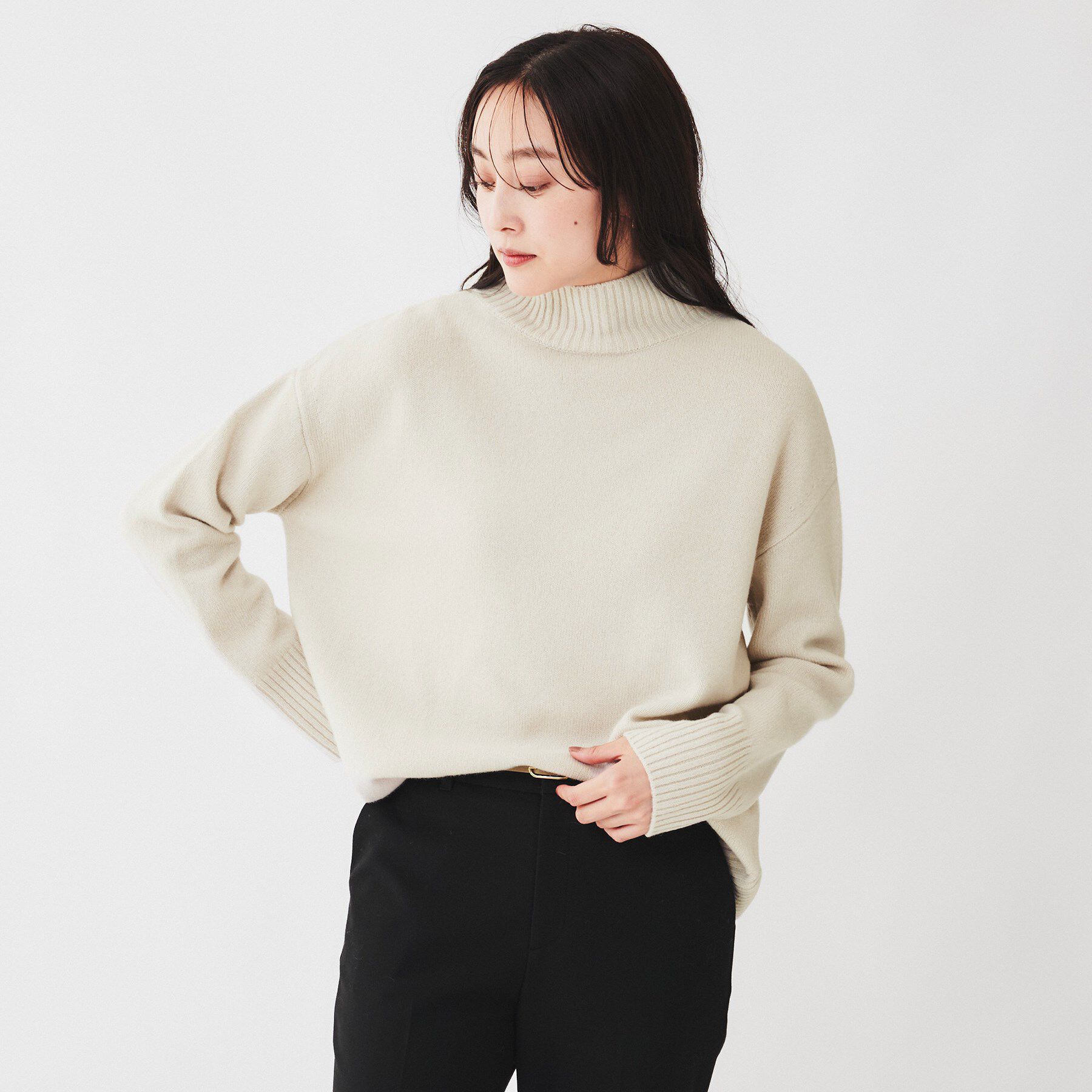 UNTITLED「ラムウールカシミヤ ボトルネックプルオーバーニット」|ニット・セーター|