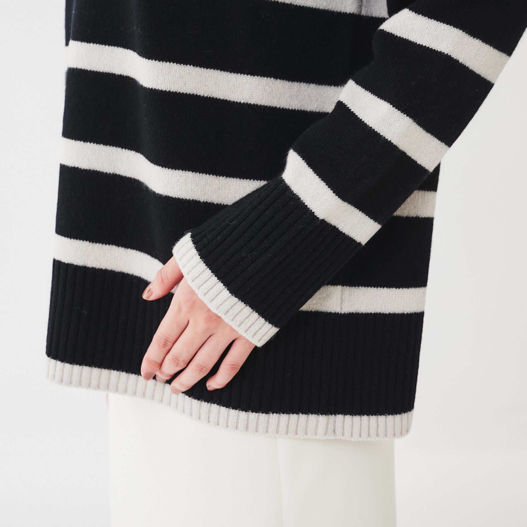 UNTITLED「ラムウールカシミヤ ボトルネックプルオーバーニット」|ニット・セーター|