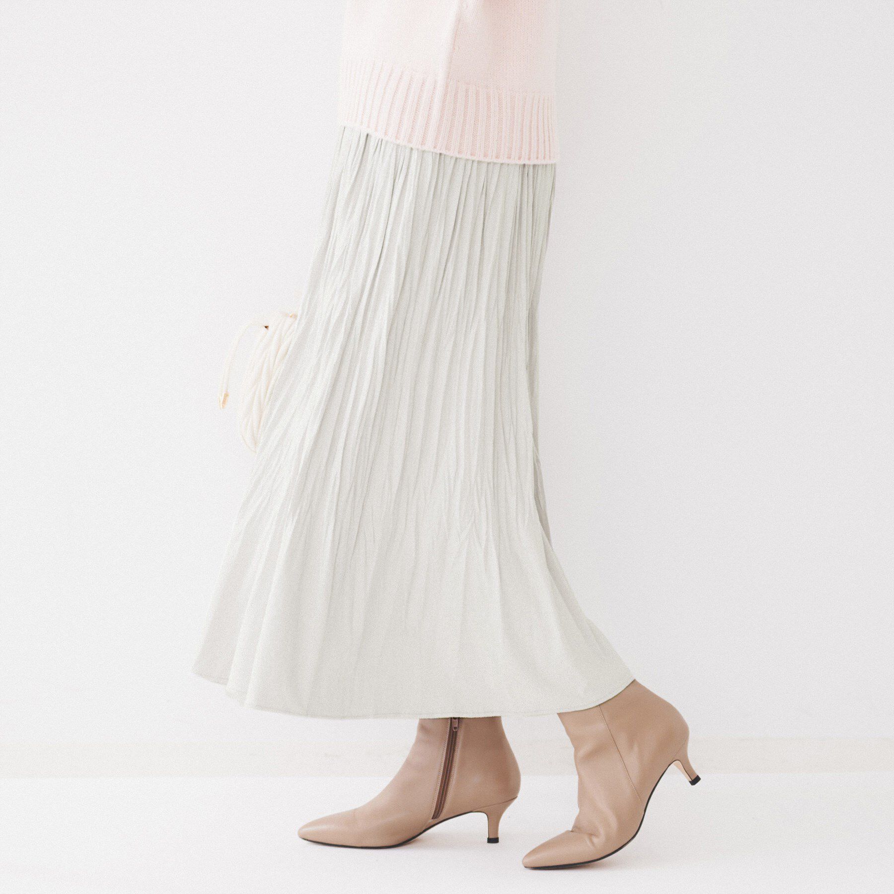 UNTITLED「【洗える/ウエストゴム】スエード調ランダムプリーツスカート」|スカート|