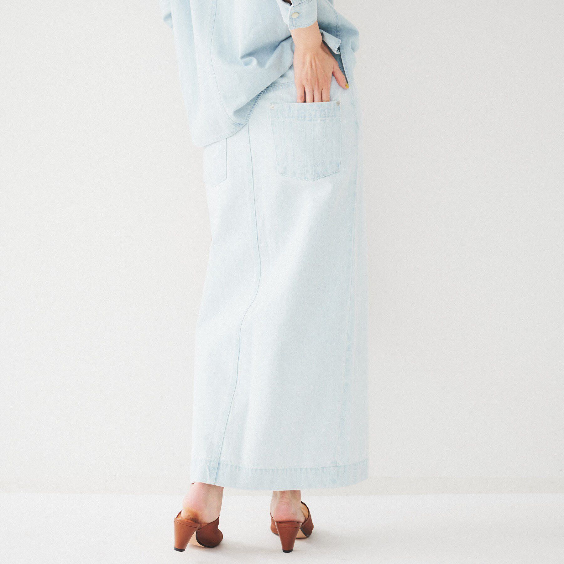 UNTITLED「セミタイトデニムスカート」|スカート|