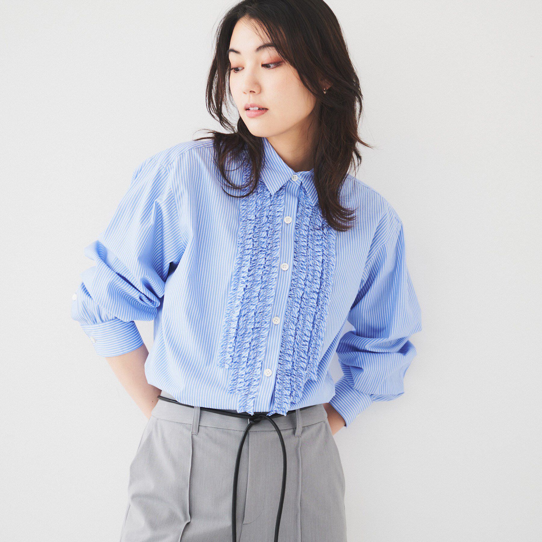 UNTITLED「【コットン100/前開きボタン】フロントフリルシャツ」|シャツ・ブラウス|