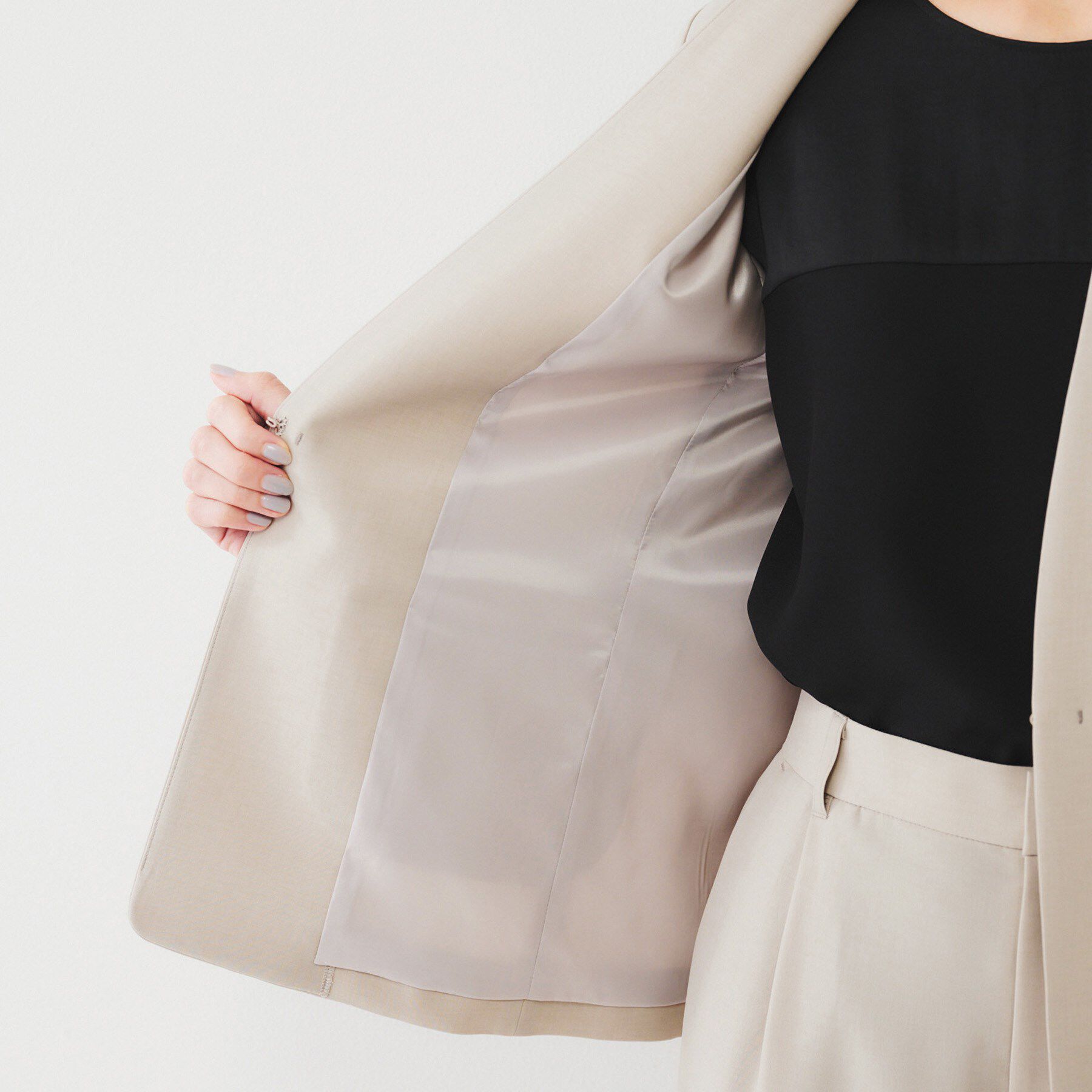 UNTITLED「【通勤スーツ】ライトウェイト カラーレスジャケット」|ノーカラージャケット|